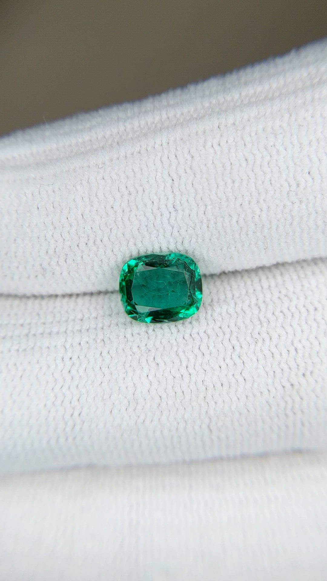 1.18 Ct. Emerald from Zambia Size Video