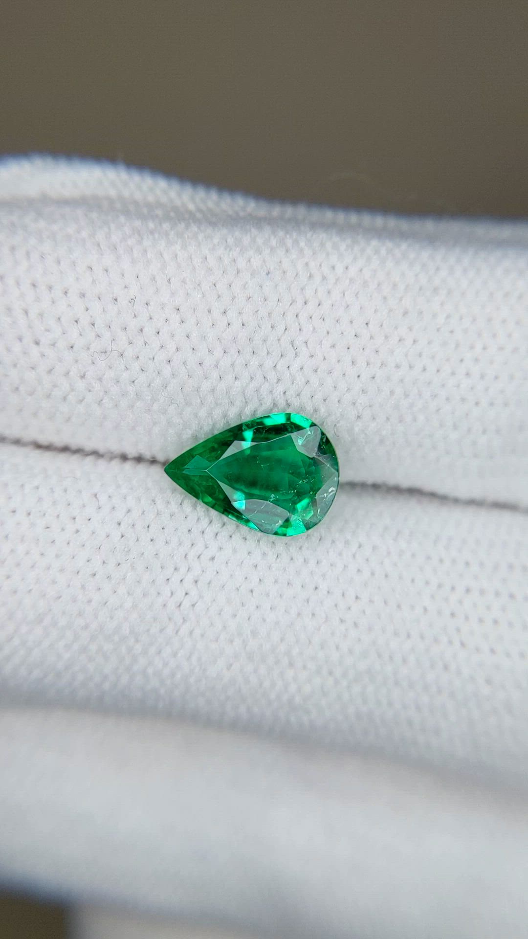 1.20 Ct. Emerald from Zambia Size Video