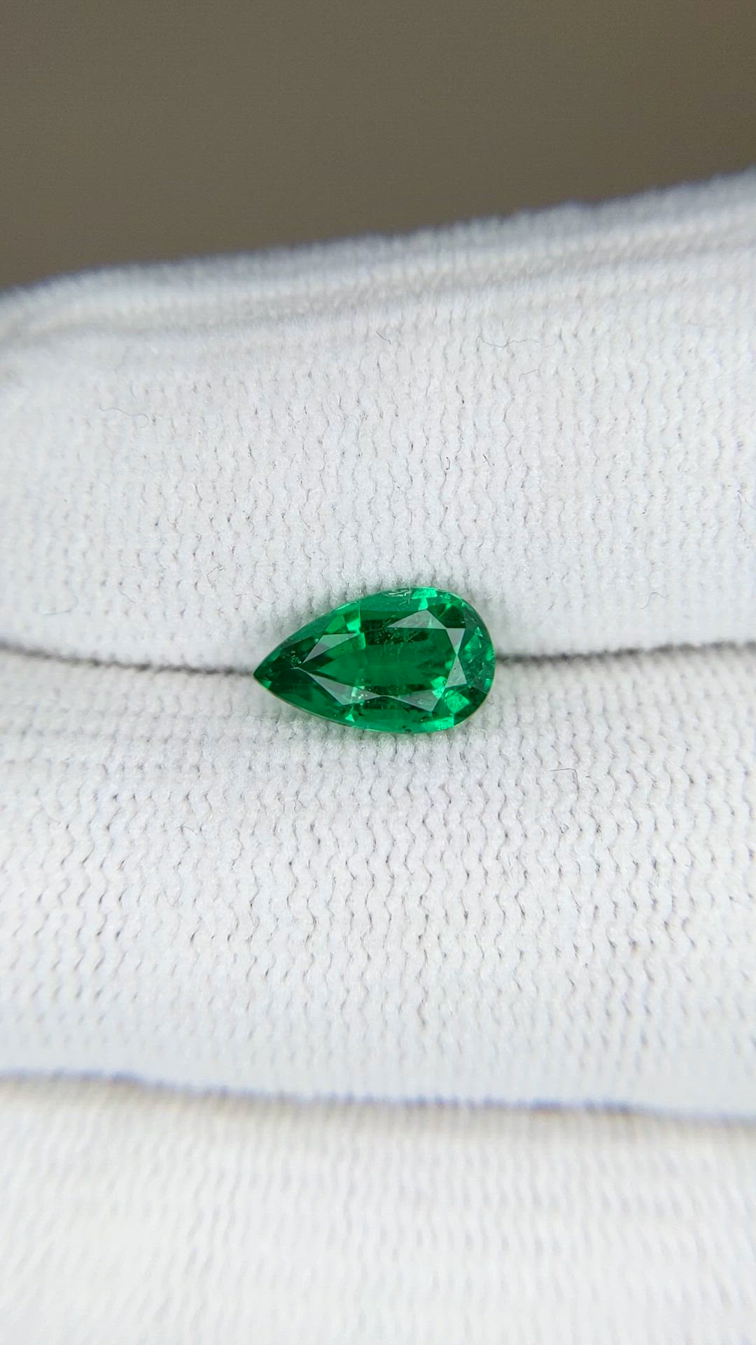 1.26 Ct. Emerald from Zambia Size Video