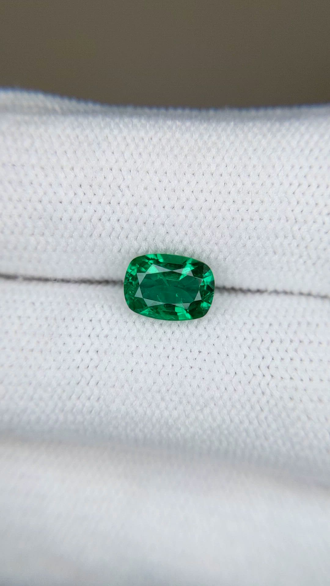1.14 Ct. Emerald from Zambia Size Video