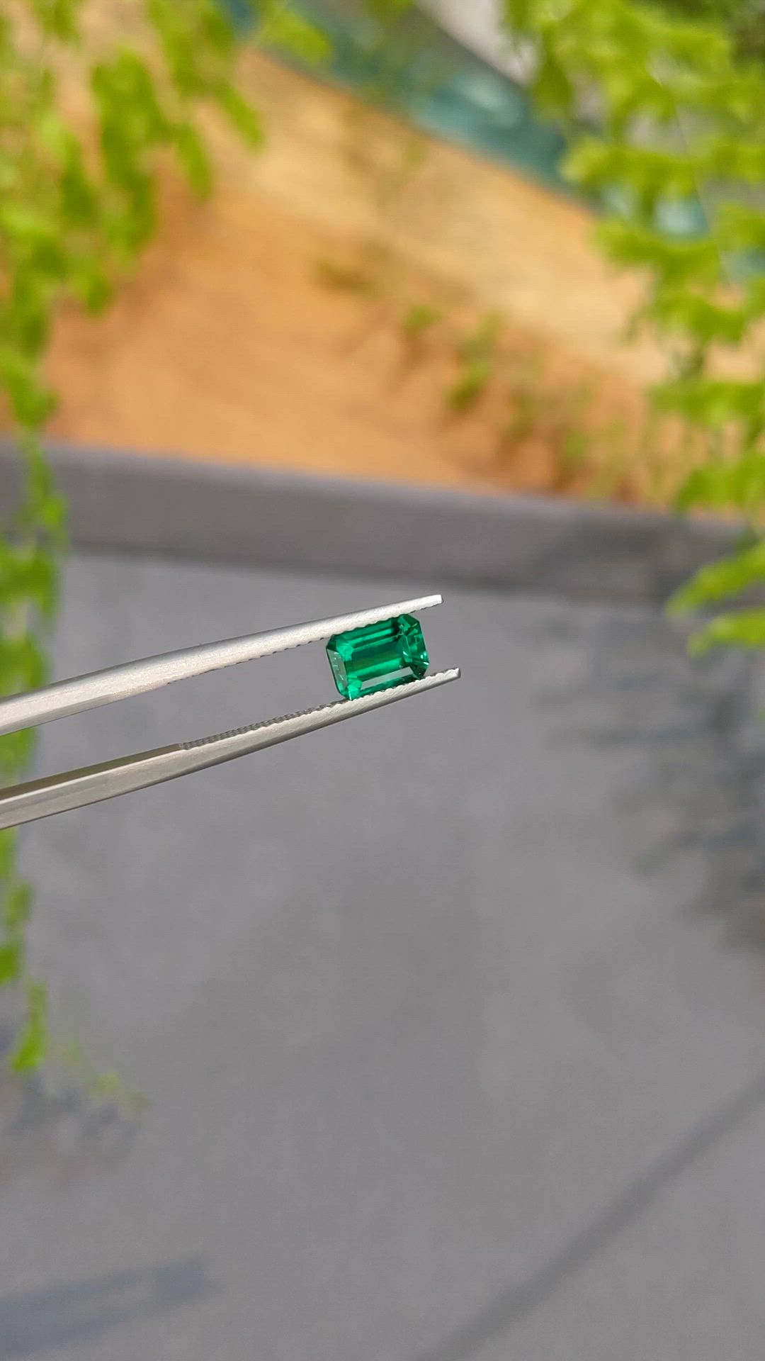 0.89 Ct. Emerald from Zambia Size Video