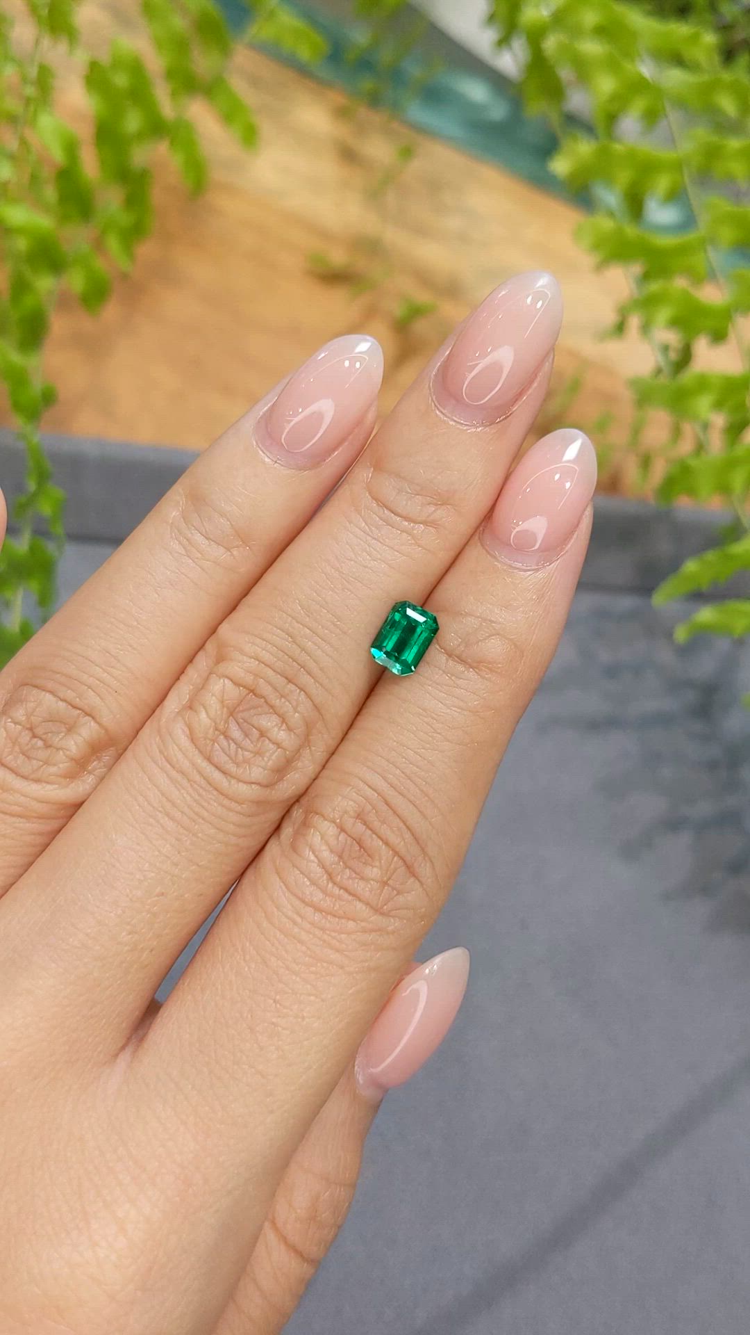0.89 Ct. Emerald from Zambia Size Video