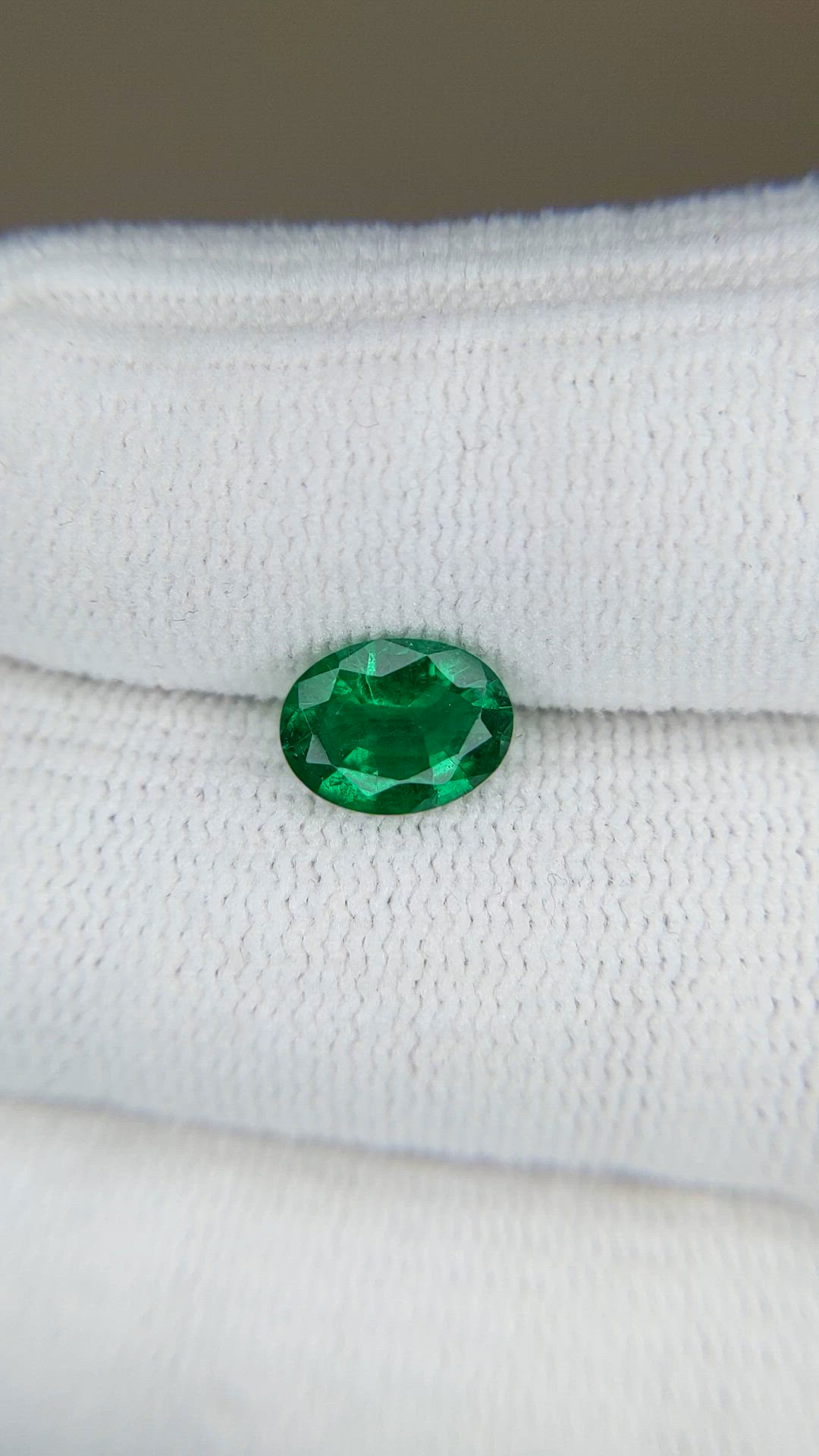 1.18 Ct. Emerald from Zambia Size Video