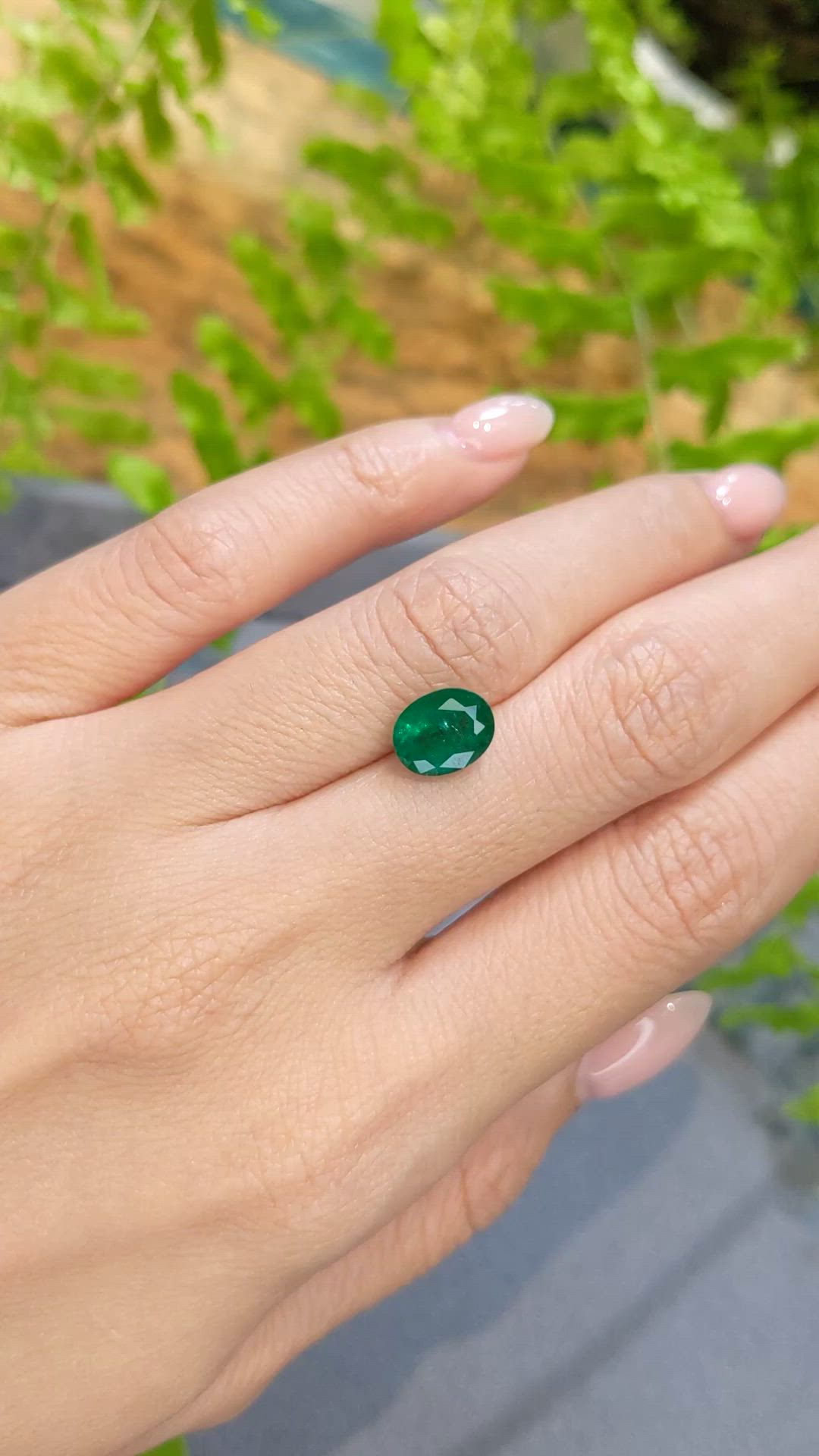 2.06 Ct. Emerald from Zambia Size Video