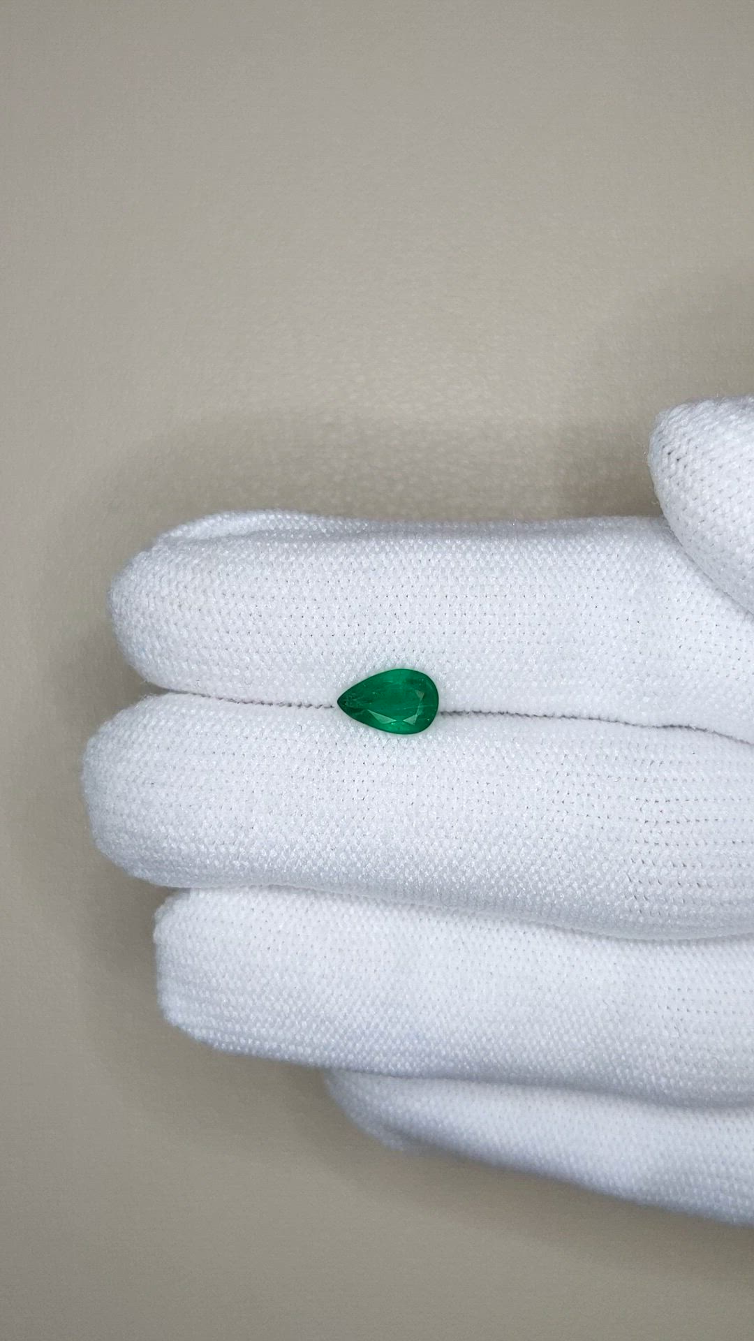 0.78 Ct. Emerald from Zambia Size Video