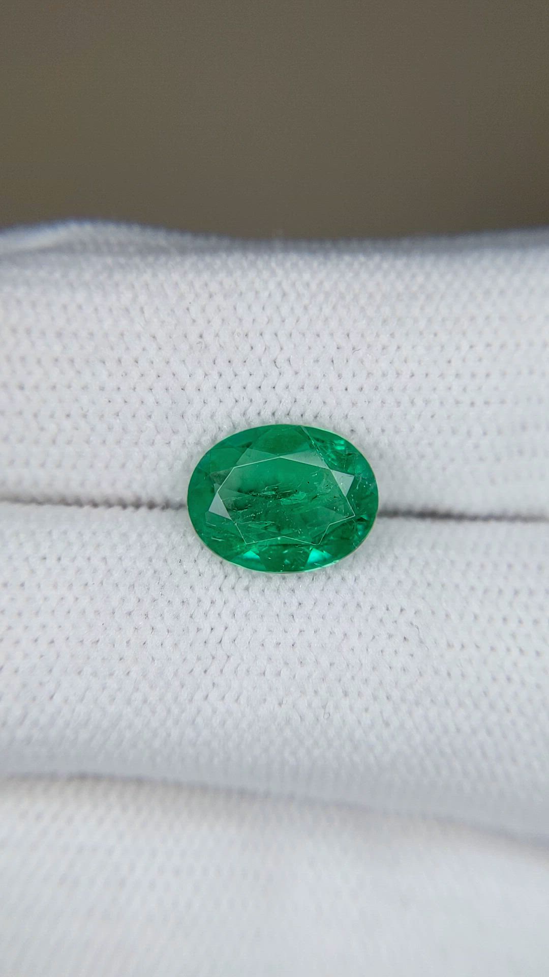1.80 Ct. Emerald from Zambia Size Video