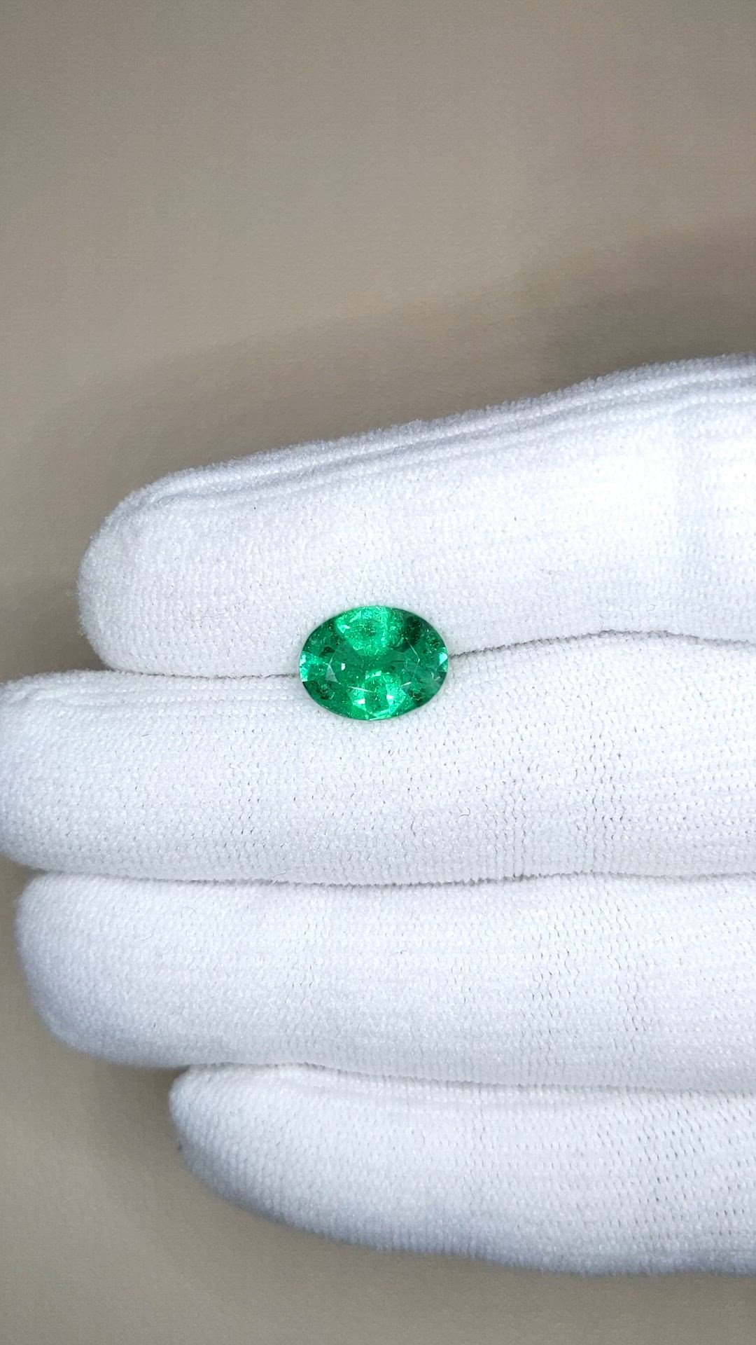 2.27 Ct. Emerald from Zambia Size Video