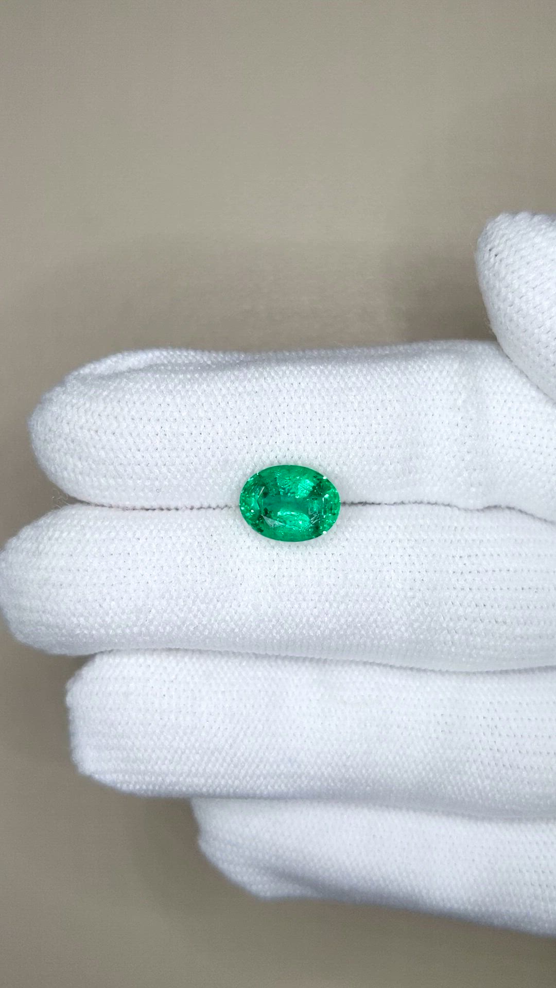 2.27 Ct. Emerald from Zambia Size Video