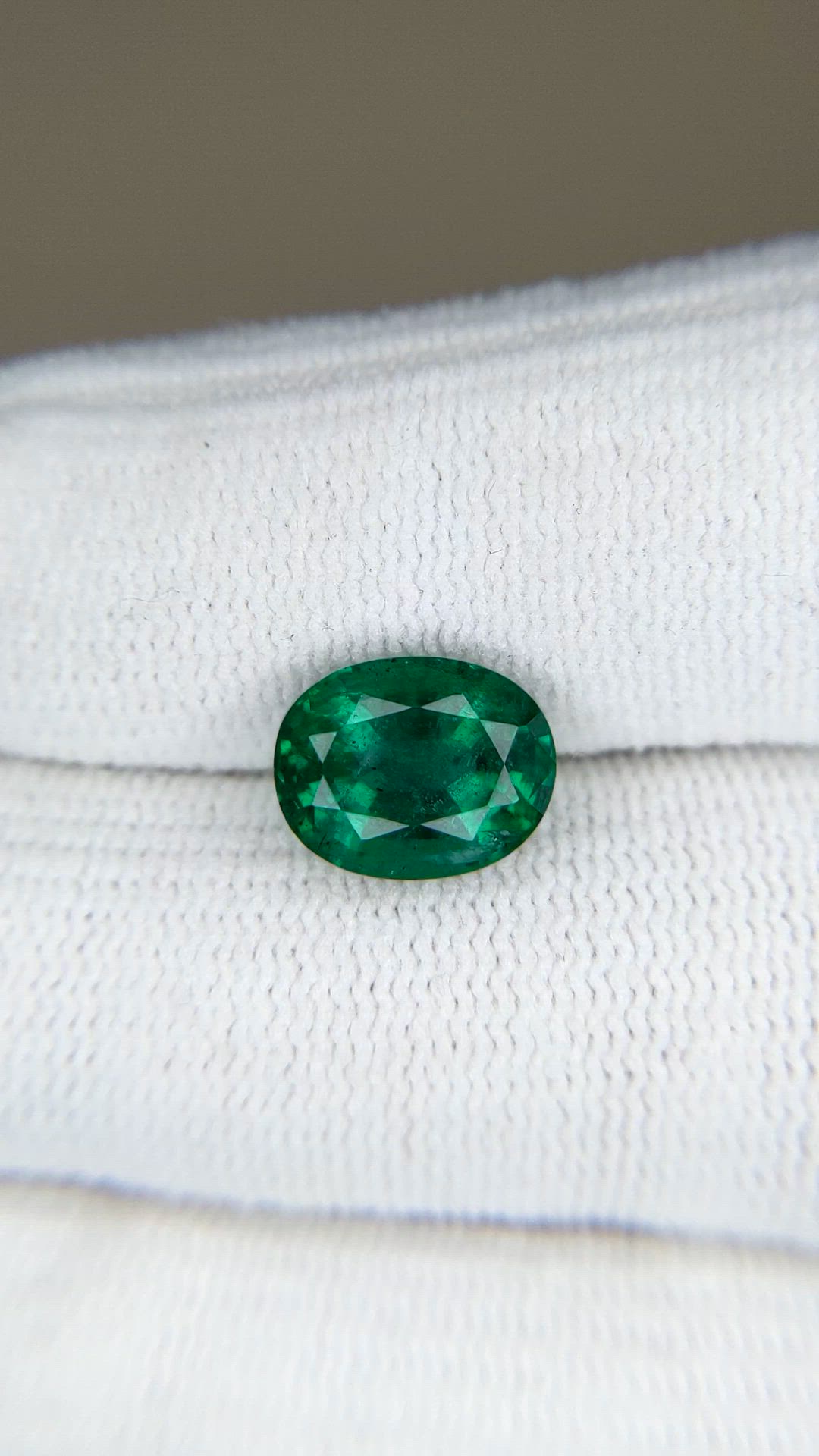 3.16 Ct. Emerald from Zambia Size Video