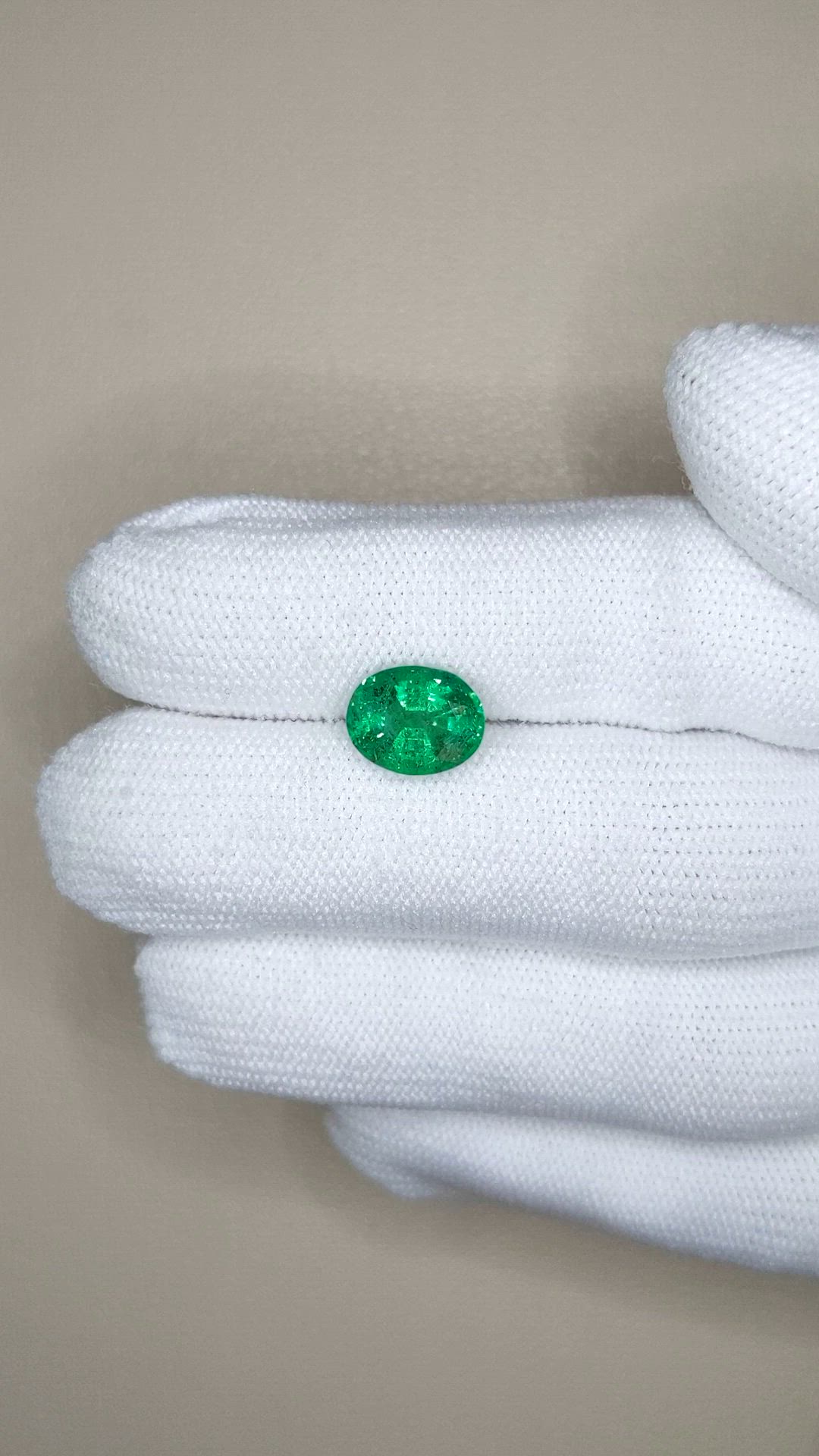 2.37 Ct. Emerald from Zambia Size Video
