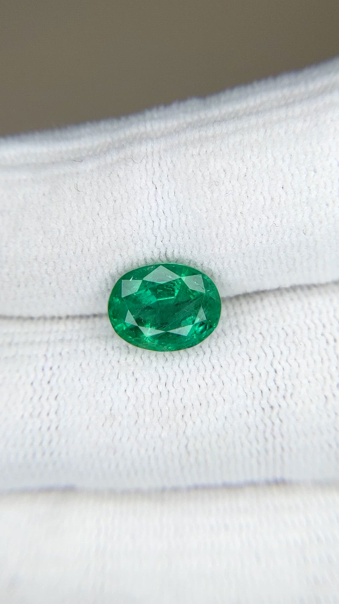 2.49 Ct. Emerald from Zambia Size Video