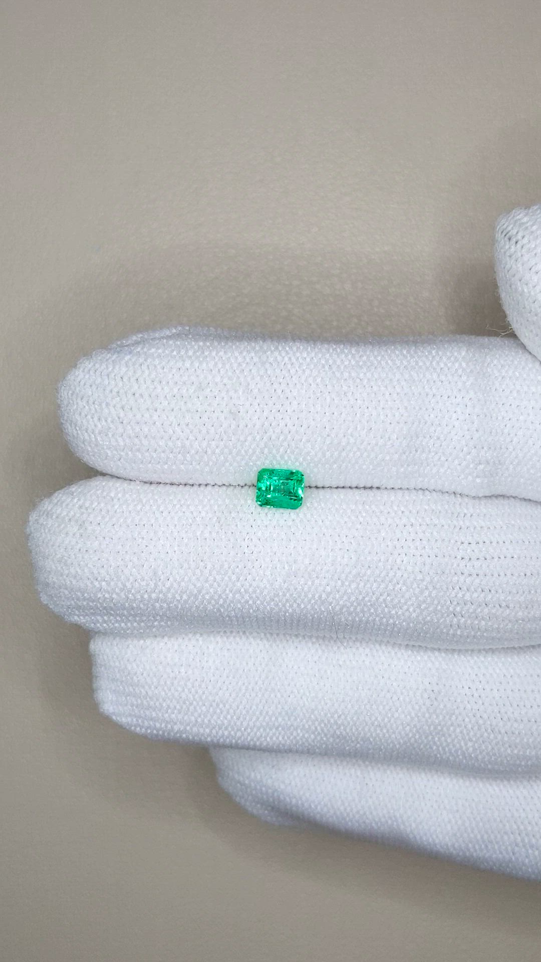 0.43 Ct. Emerald from Zambia Size Video