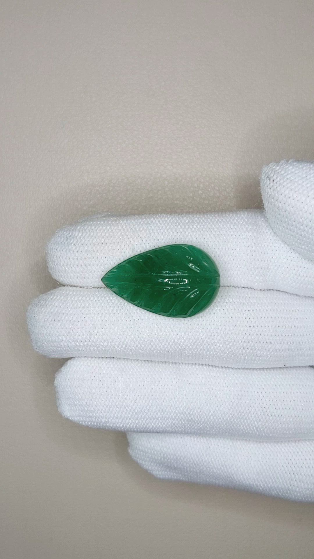 17.04 Ct. Emerald from Zambia Size Video
