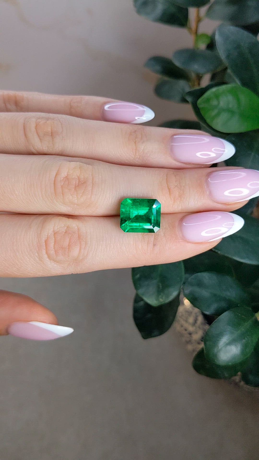 5.78 Ct. Emerald from Colombia Size Video
