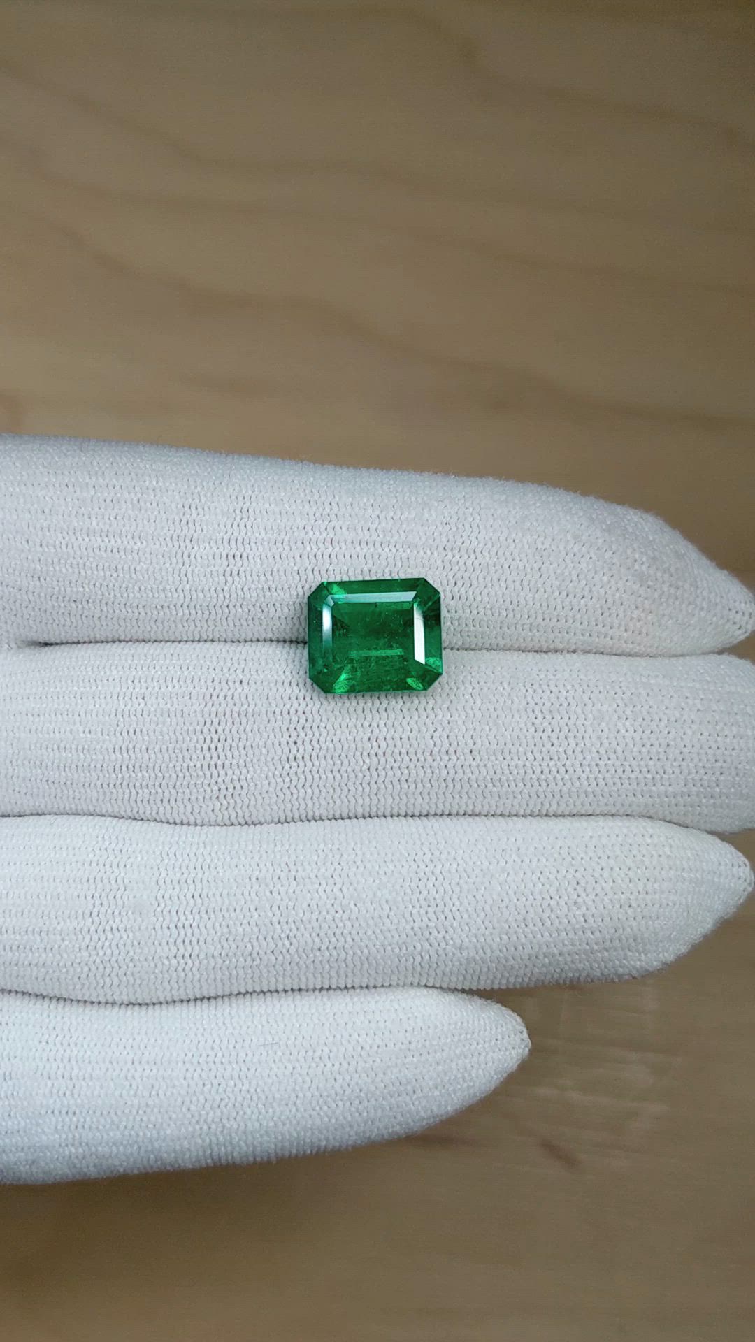 5.78 Ct. Emerald from Colombia Size Video