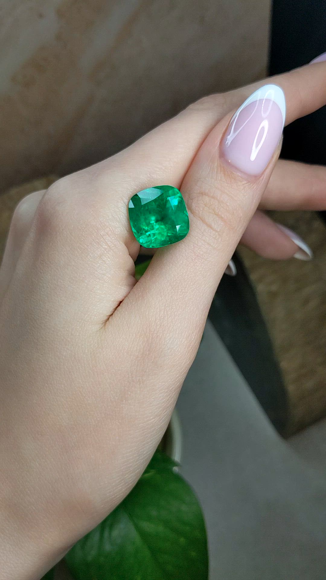 14.49 Ct. Emerald from Colombia Size Video
