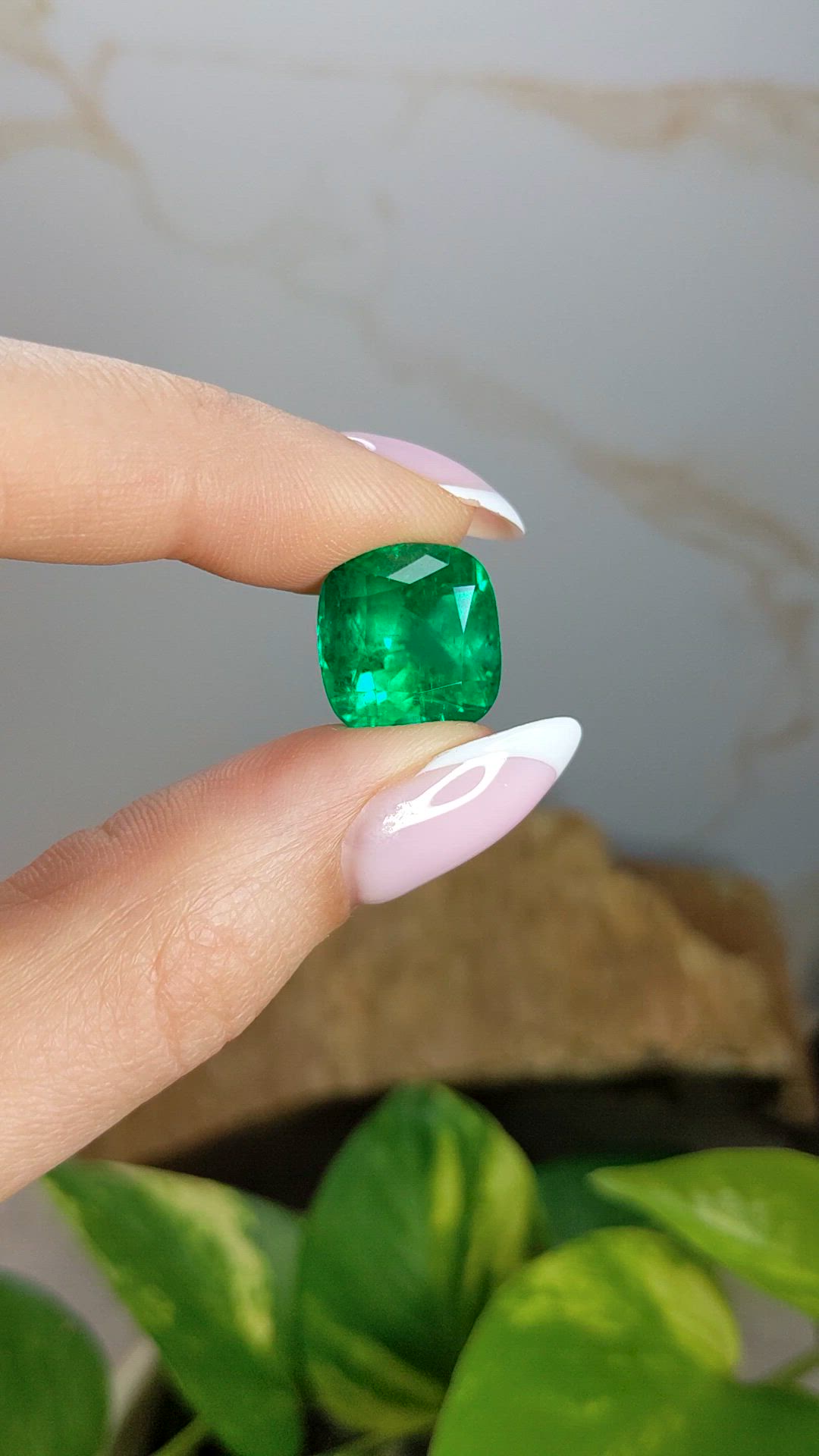 14.49 Ct. Emerald from Colombia Size Video