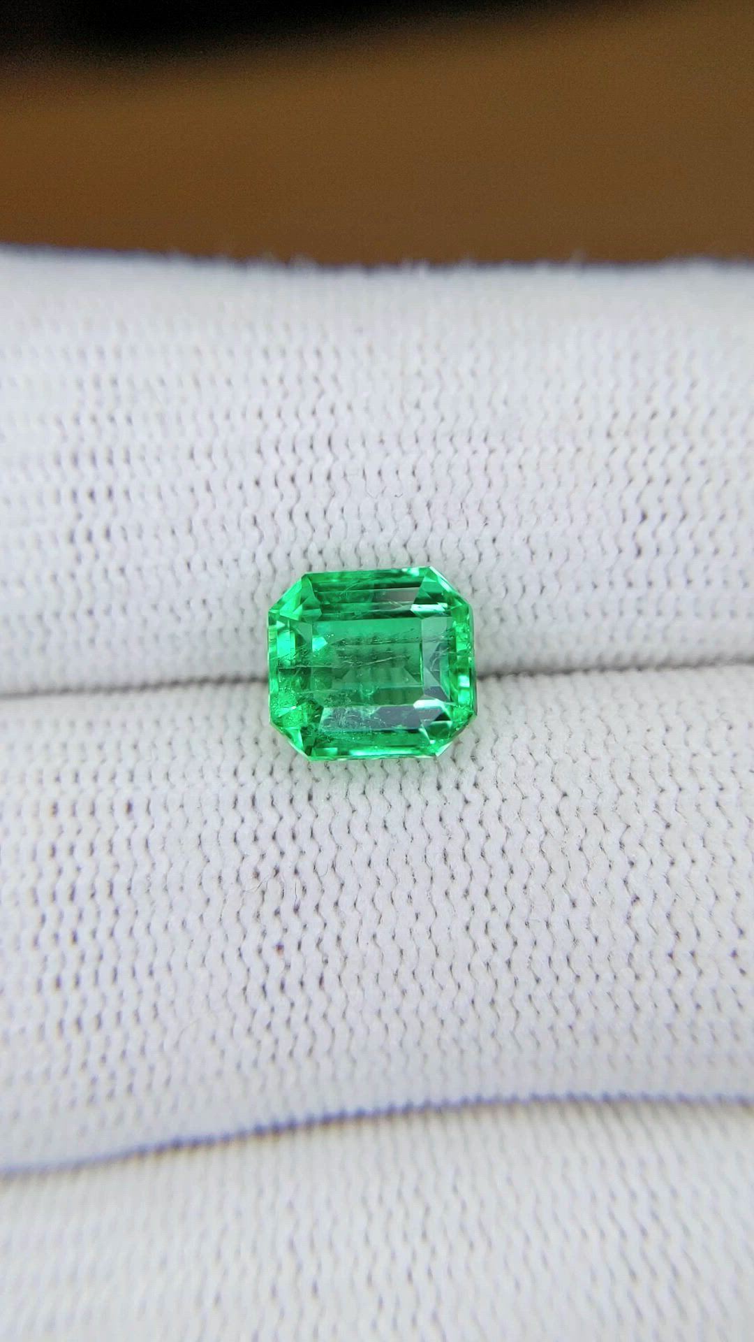 2.30 Ct. Emerald from Colombia Size Video
