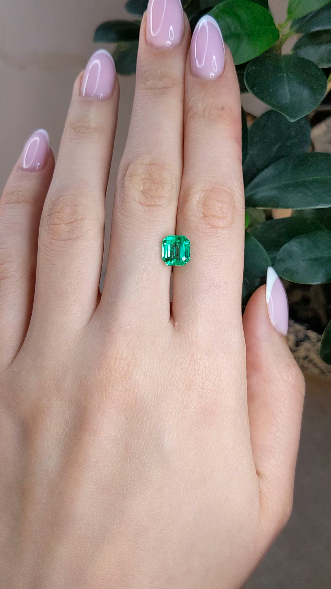 2.30 Ct. Emerald from Colombia Size Video