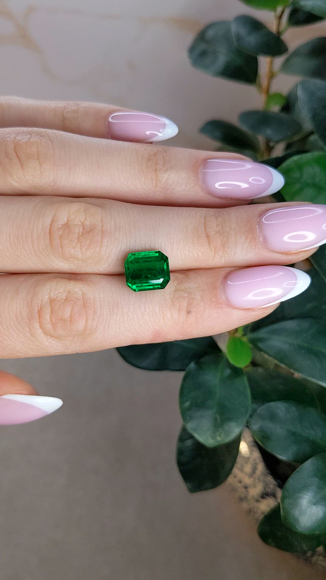 4.23 Ct. Emerald from Zambia Size Video