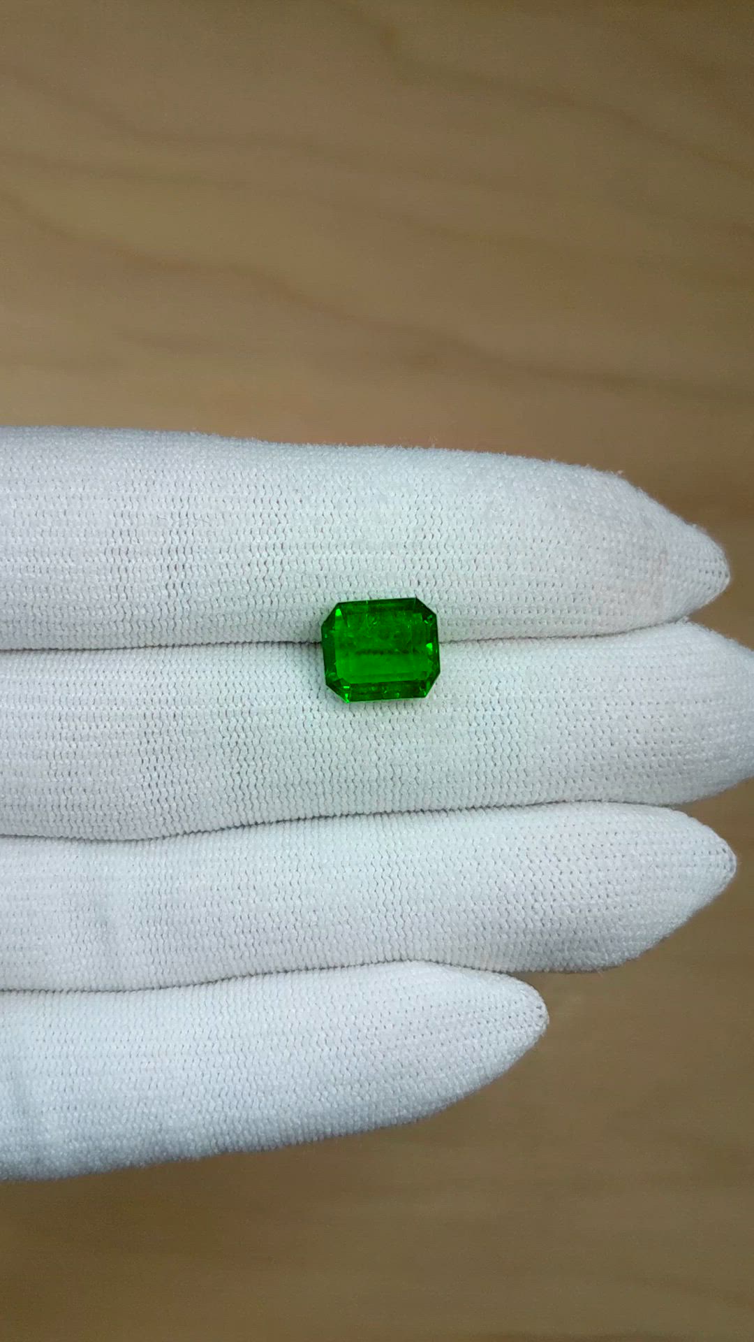 4.23 Ct. Emerald from Zambia Size Video