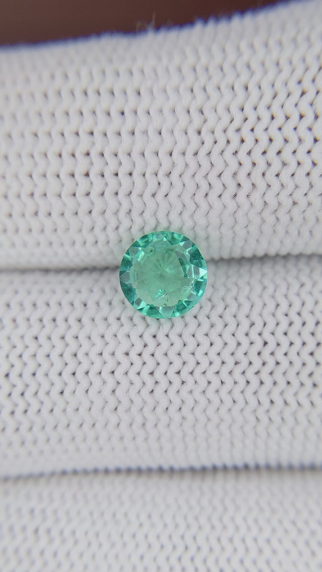 0.78 Ct. Emerald from Madagascar Size Video