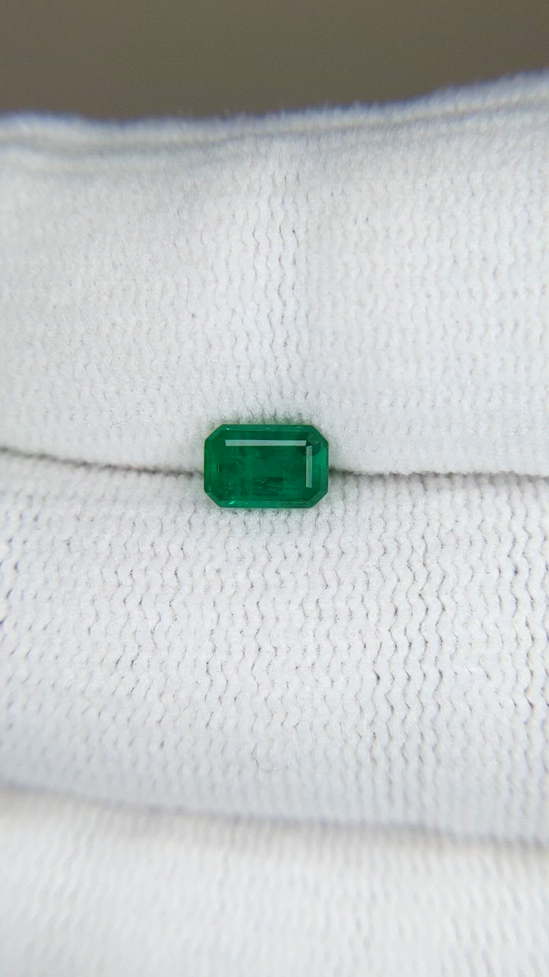 0.53 Ct. Emerald from Afghanistan Size Video
