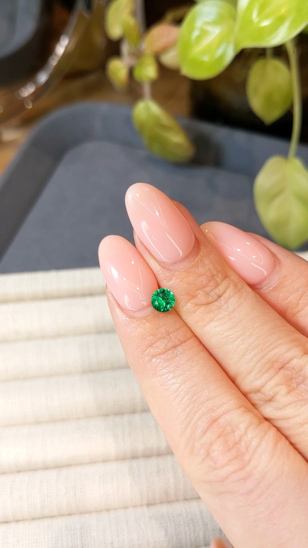 0.33 Ct. Emerald from Afghanistan Size Video