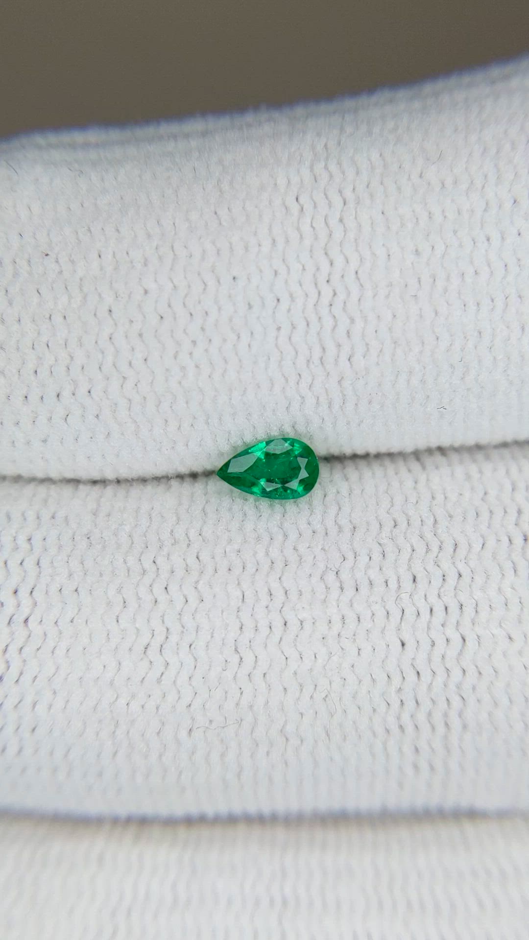0.17 Ct. Emerald from Afghanistan Size Video