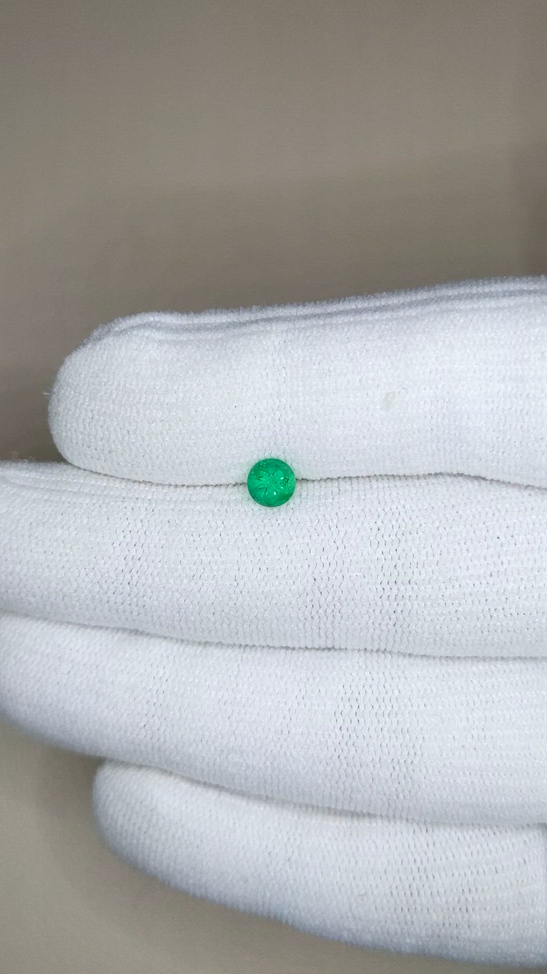 0.39 Ct. Emerald from Afghanistan Size Video