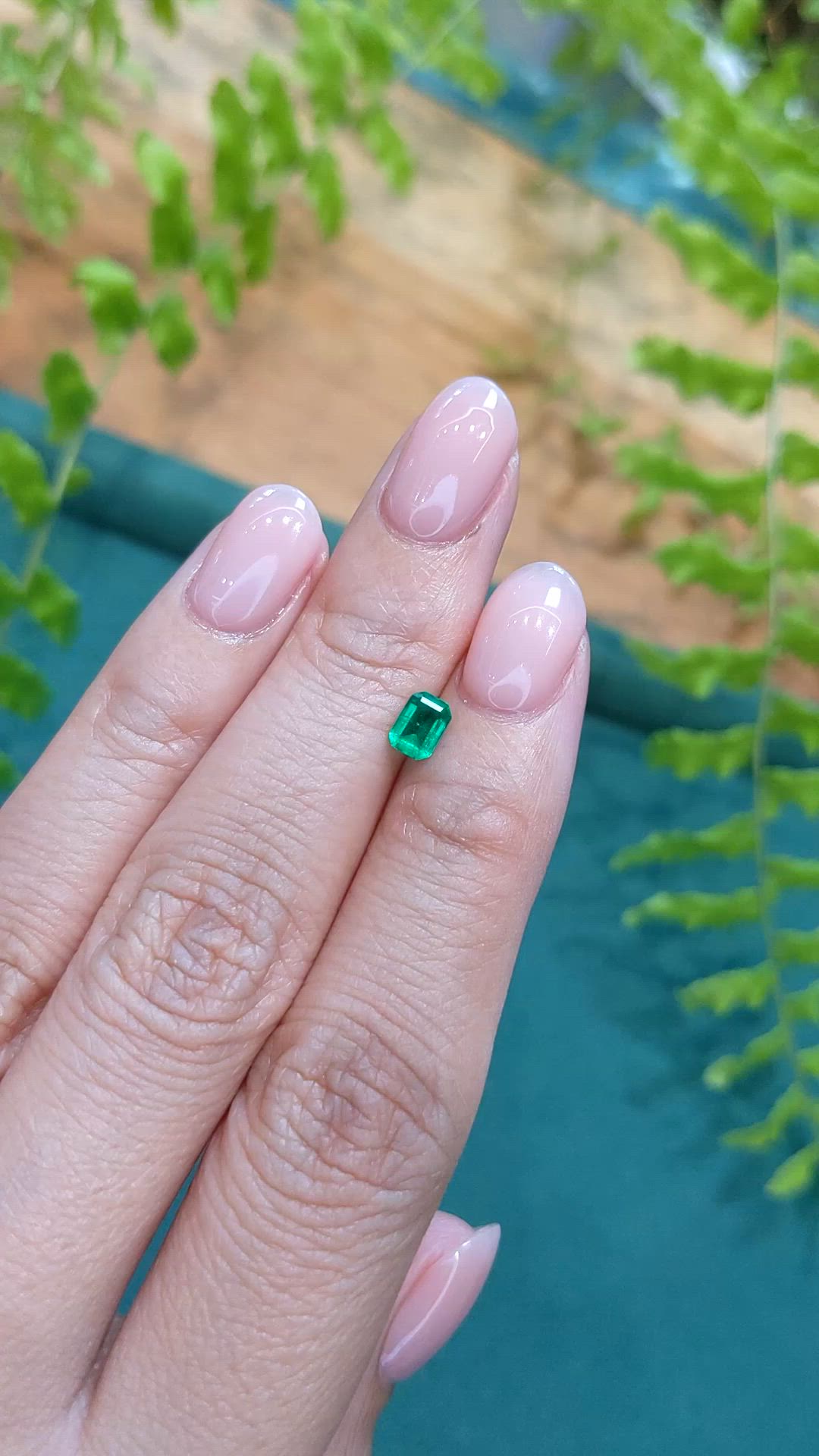 0.37 Ct. Emerald from Afghanistan Size Video