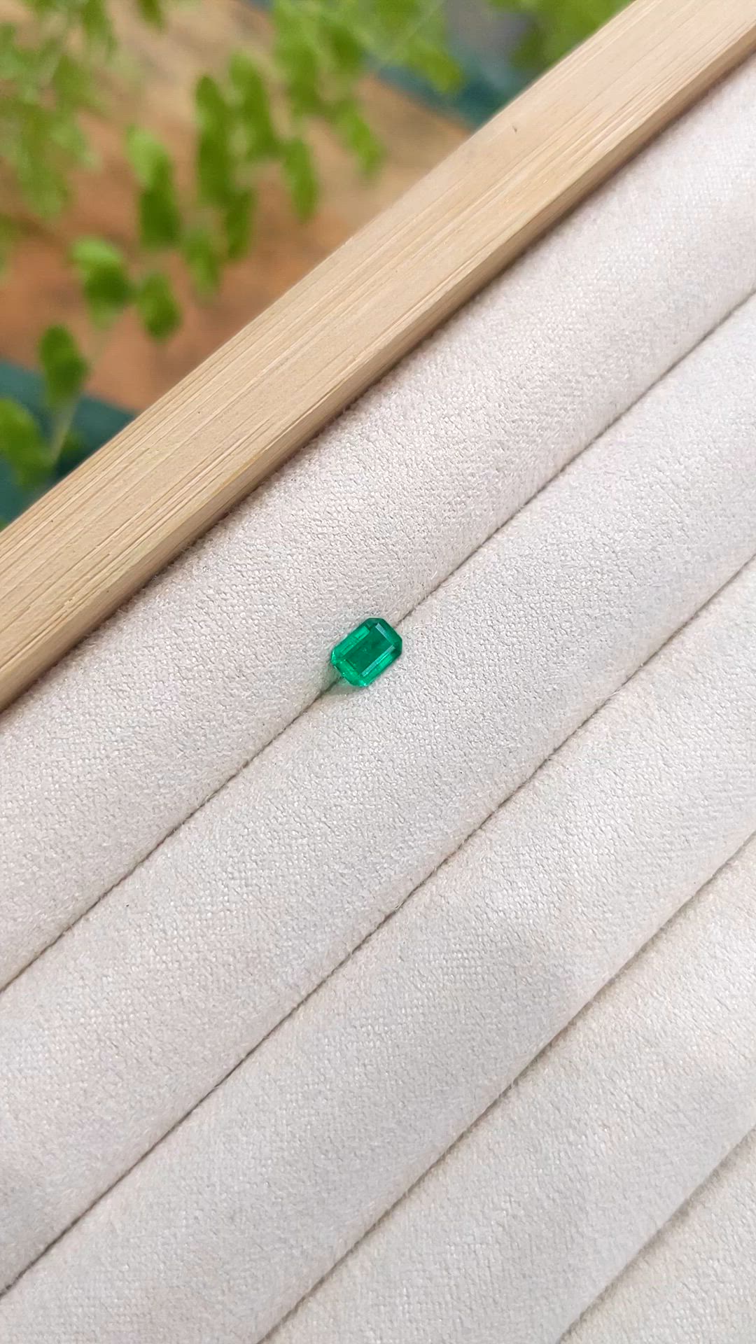 0.37 Ct. Emerald from Afghanistan Size Video