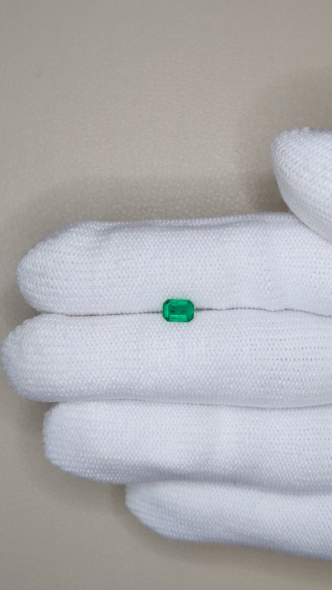 0.37 Ct. Emerald from Afghanistan Size Video