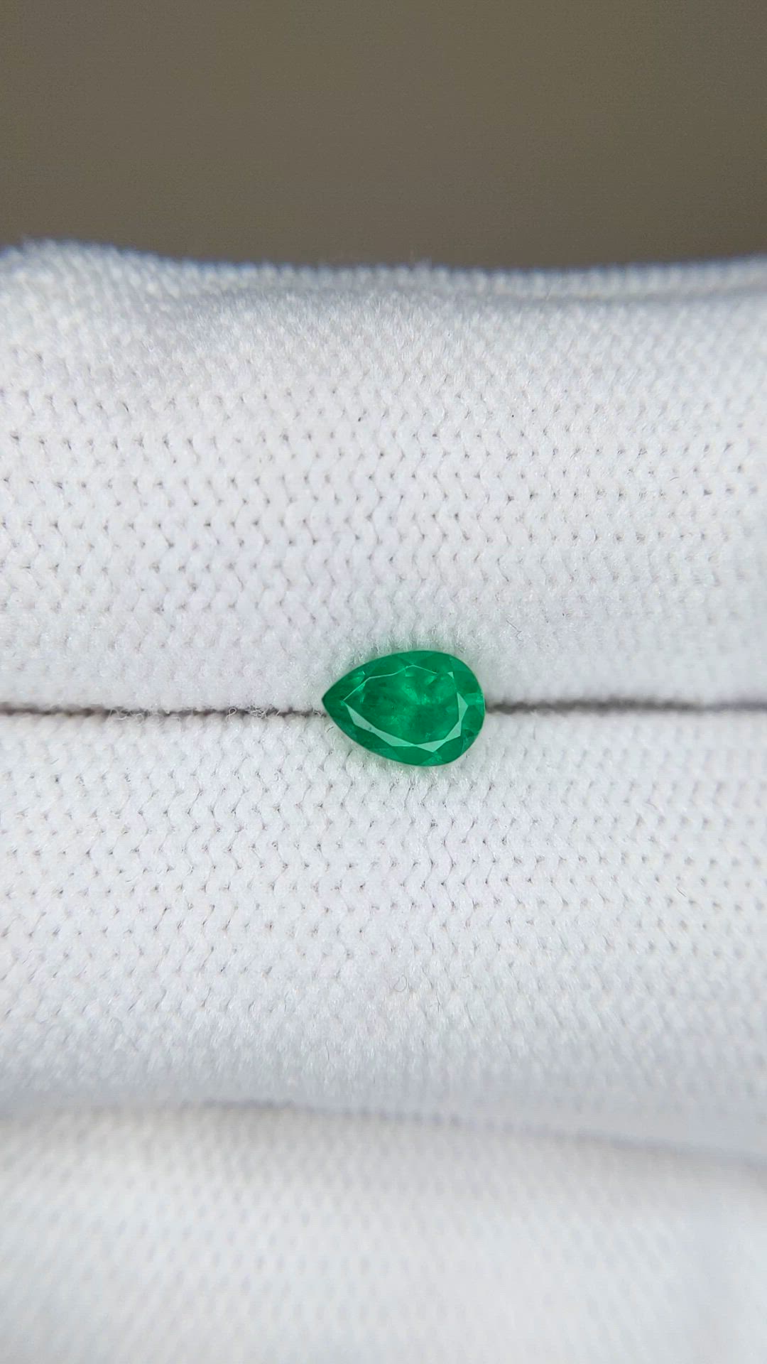 0.42 Ct. Emerald from Afghanistan Size Video