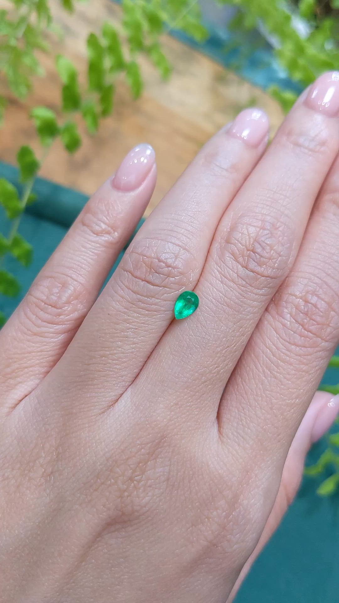 0.32 Ct. Emerald from Afghanistan Size Video