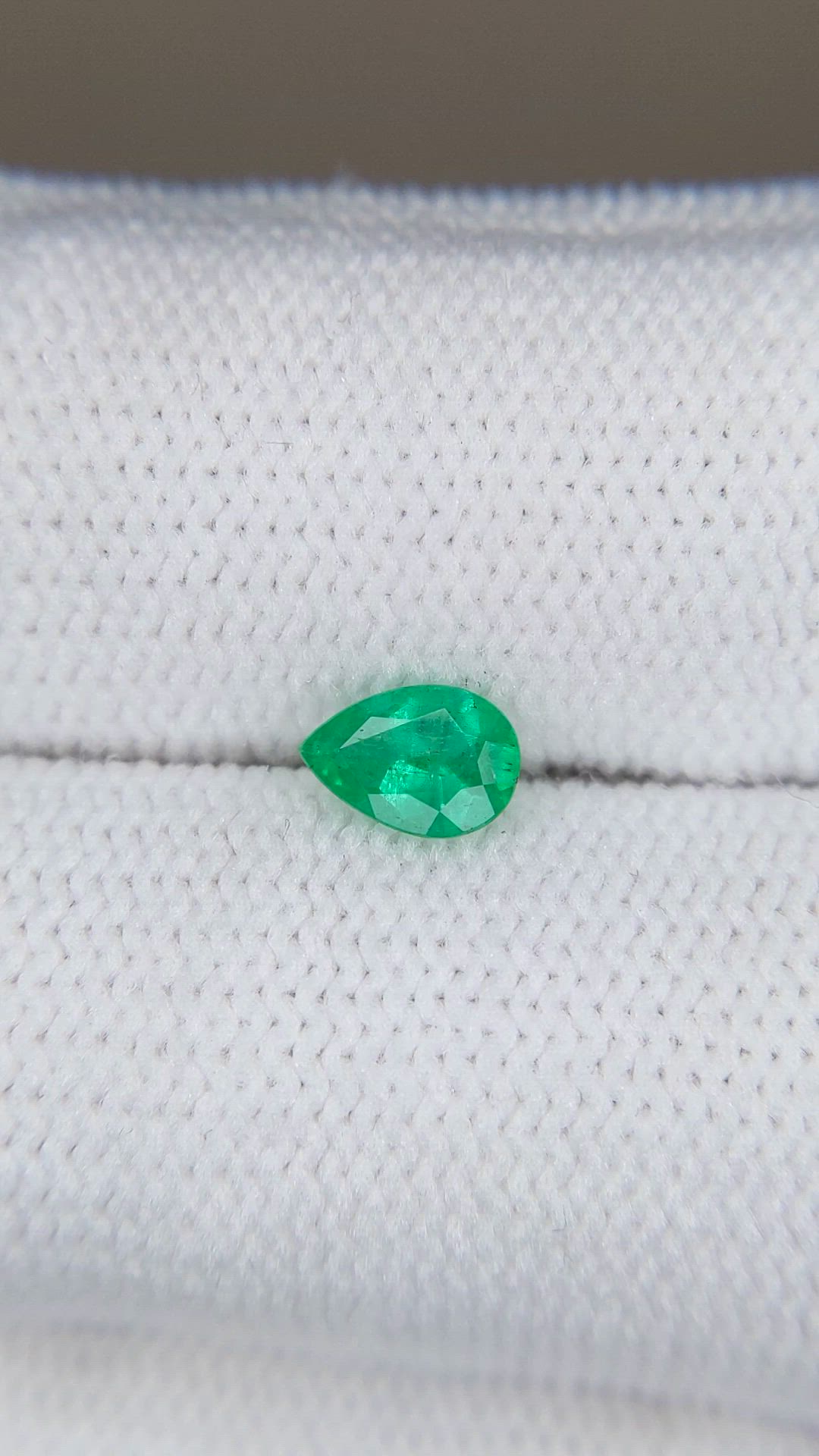0.32 Ct. Emerald from Afghanistan Size Video