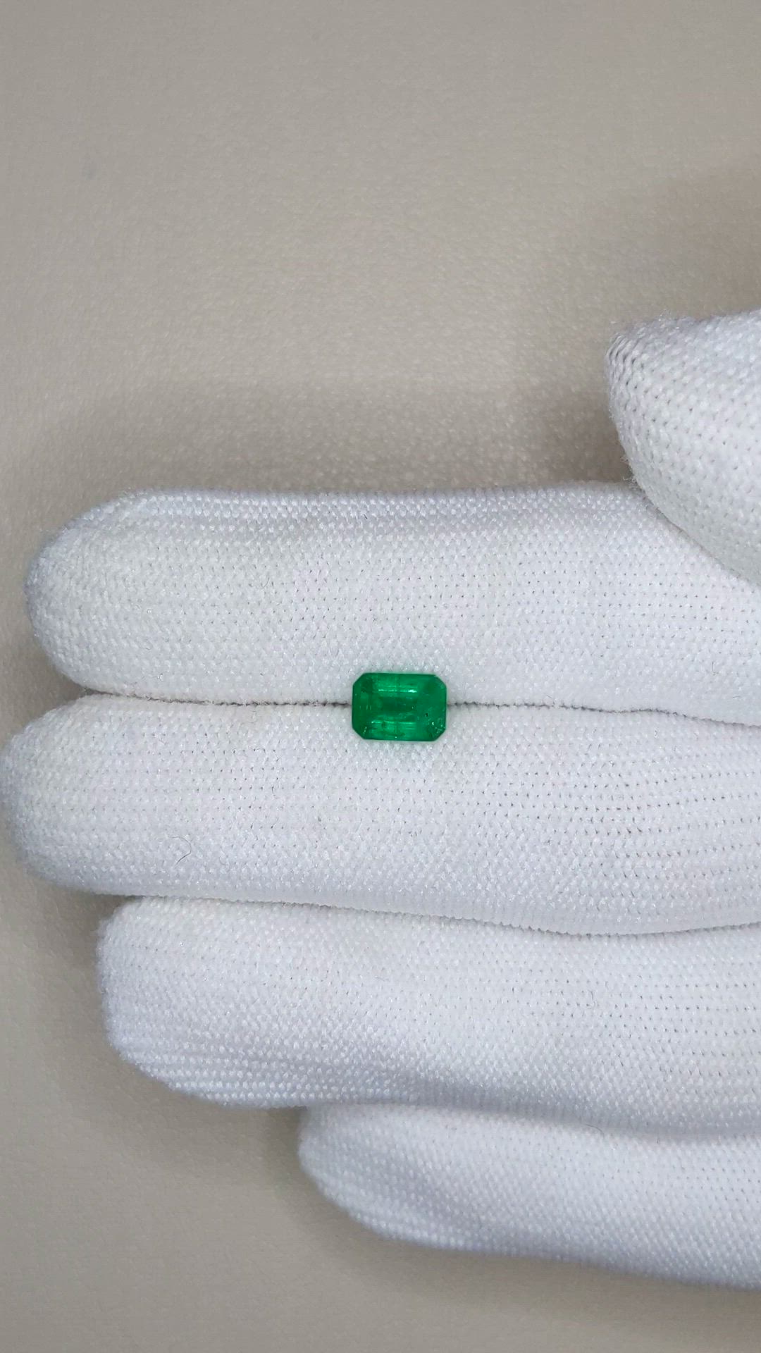 0.96 Ct. Emerald from Afghanistan Size Video