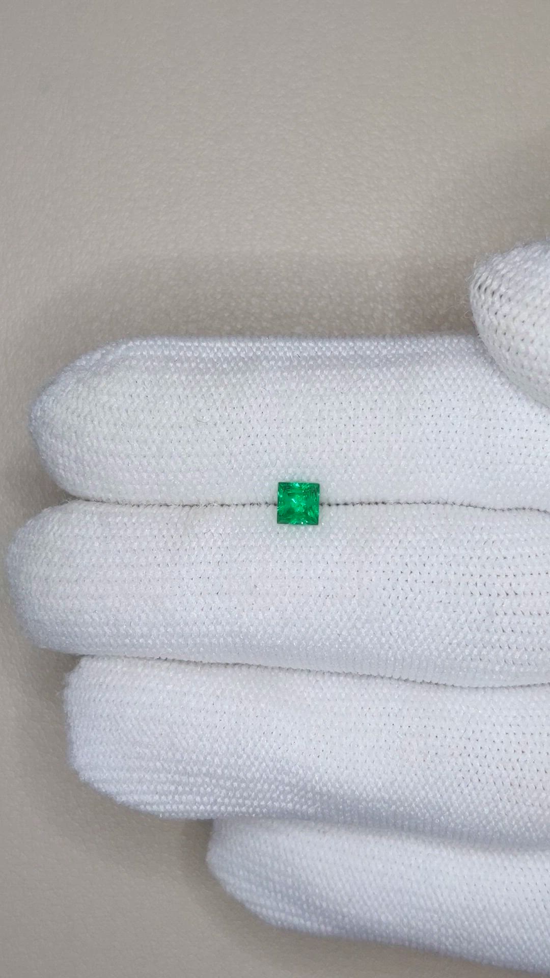 0.33 Ct. Emerald from Afghanistan Size Video