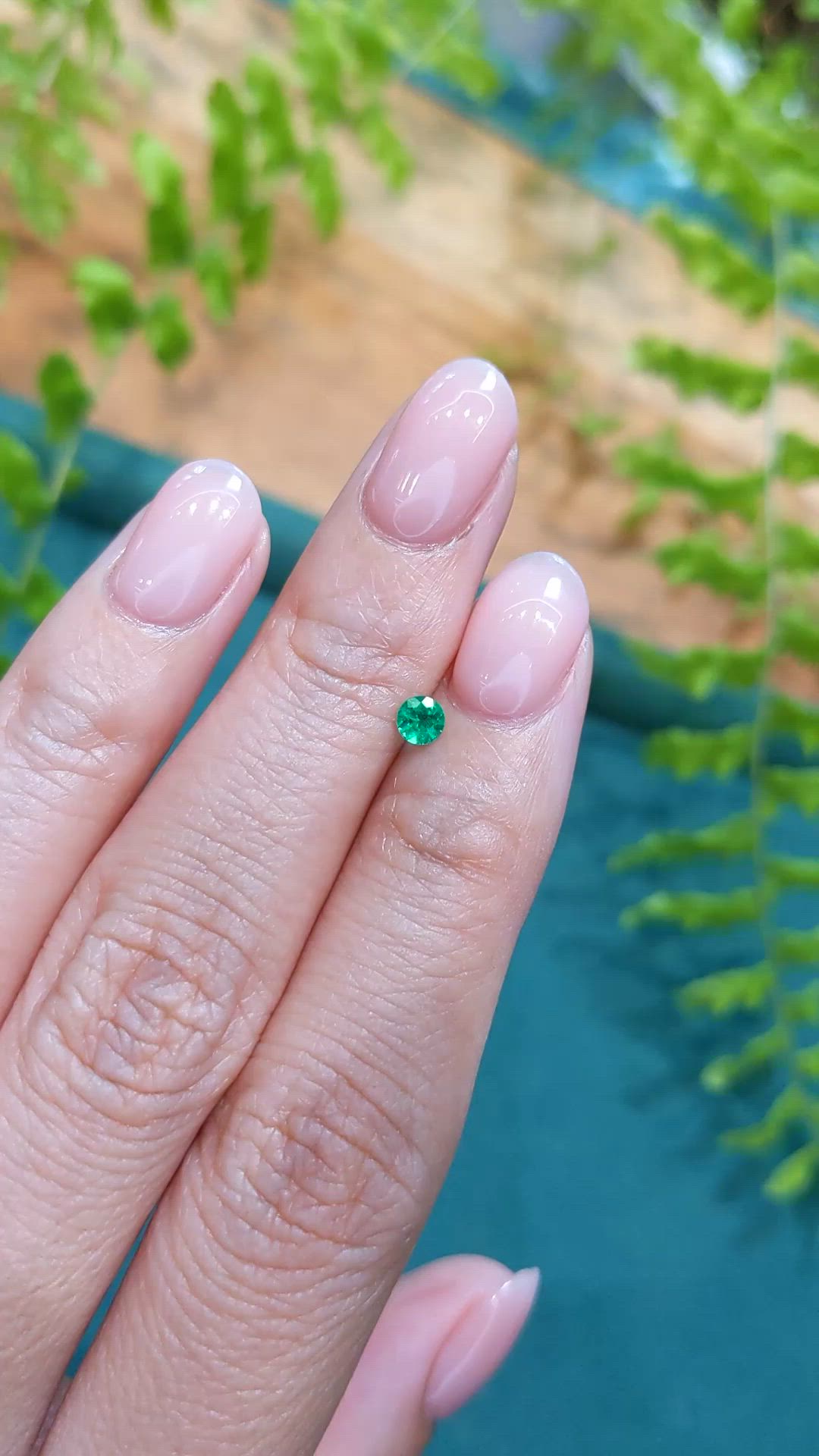 0.15 Ct. Emerald from Afghanistan Size Video