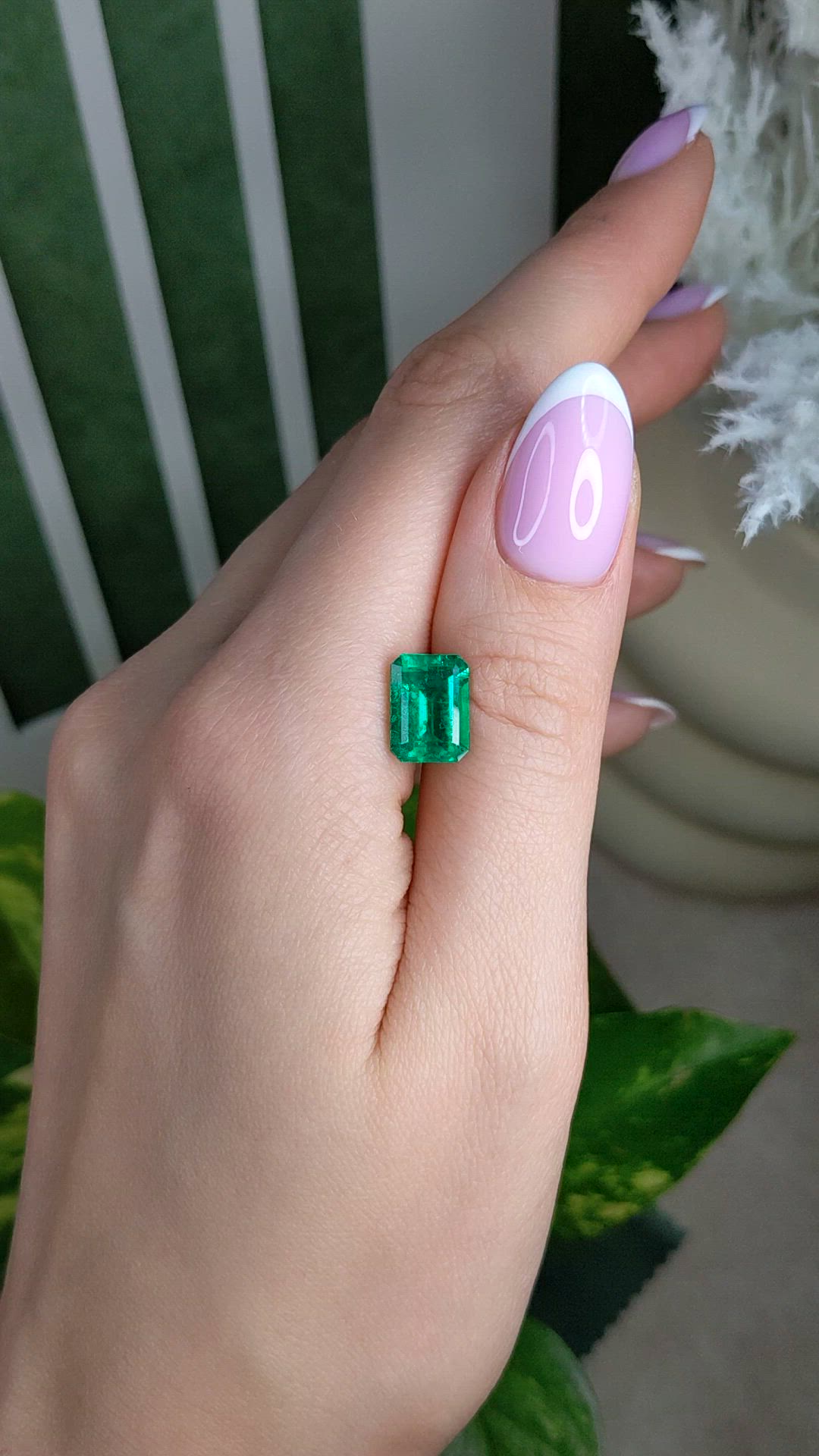 3.81 Ct. Emerald from Colombia Size Video