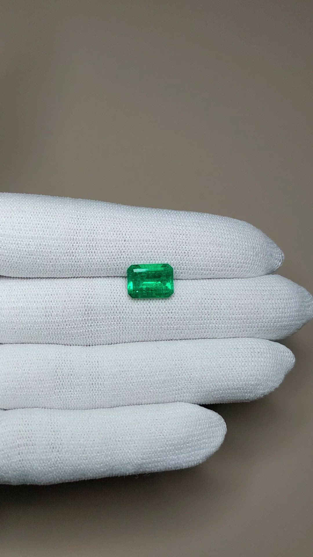 3.81 Ct. Emerald from Colombia Size Video