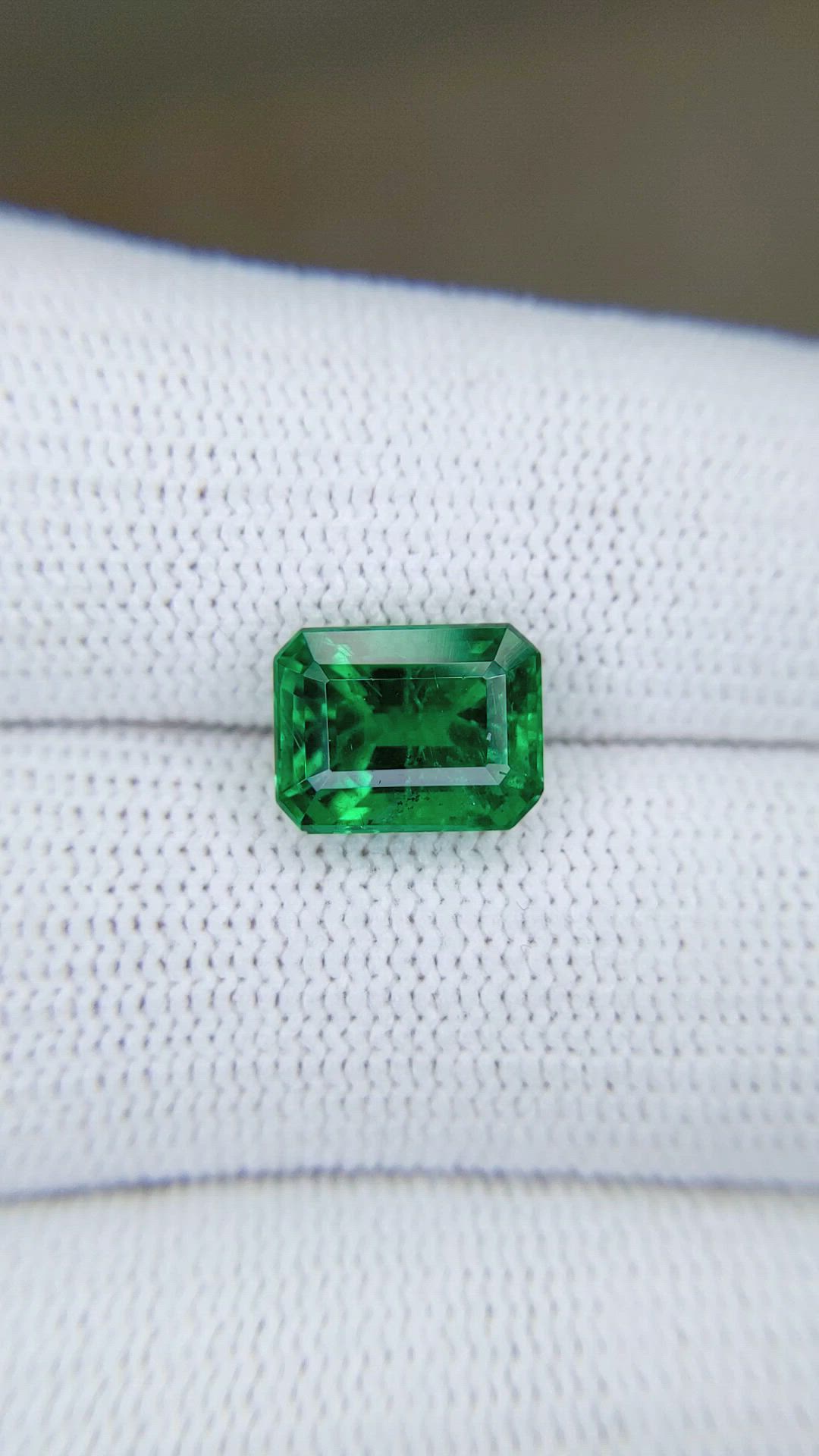 3.34 Ct. Emerald from Zambia Size Video