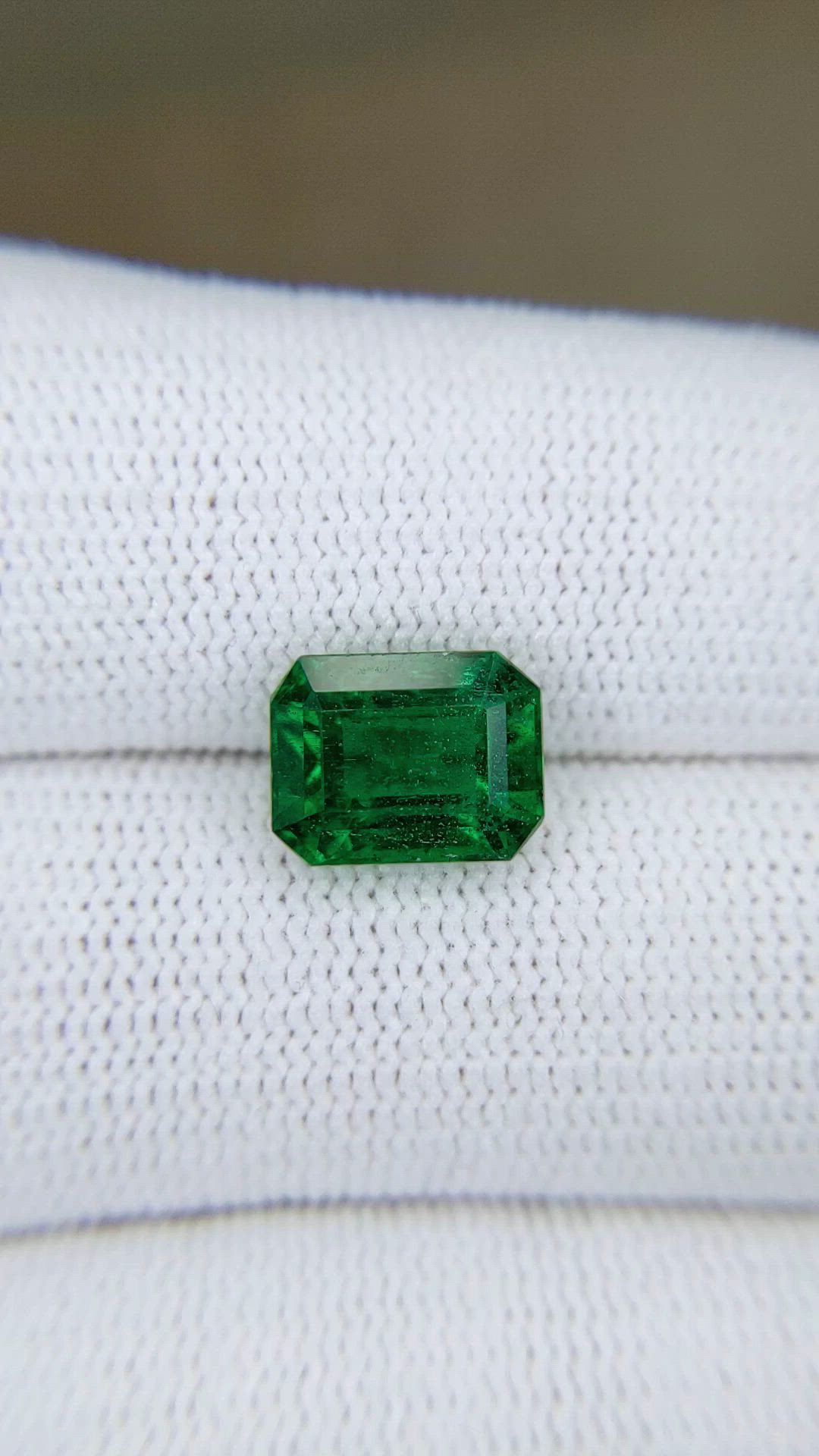 3.15 Ct. Emerald from Colombia Size Video