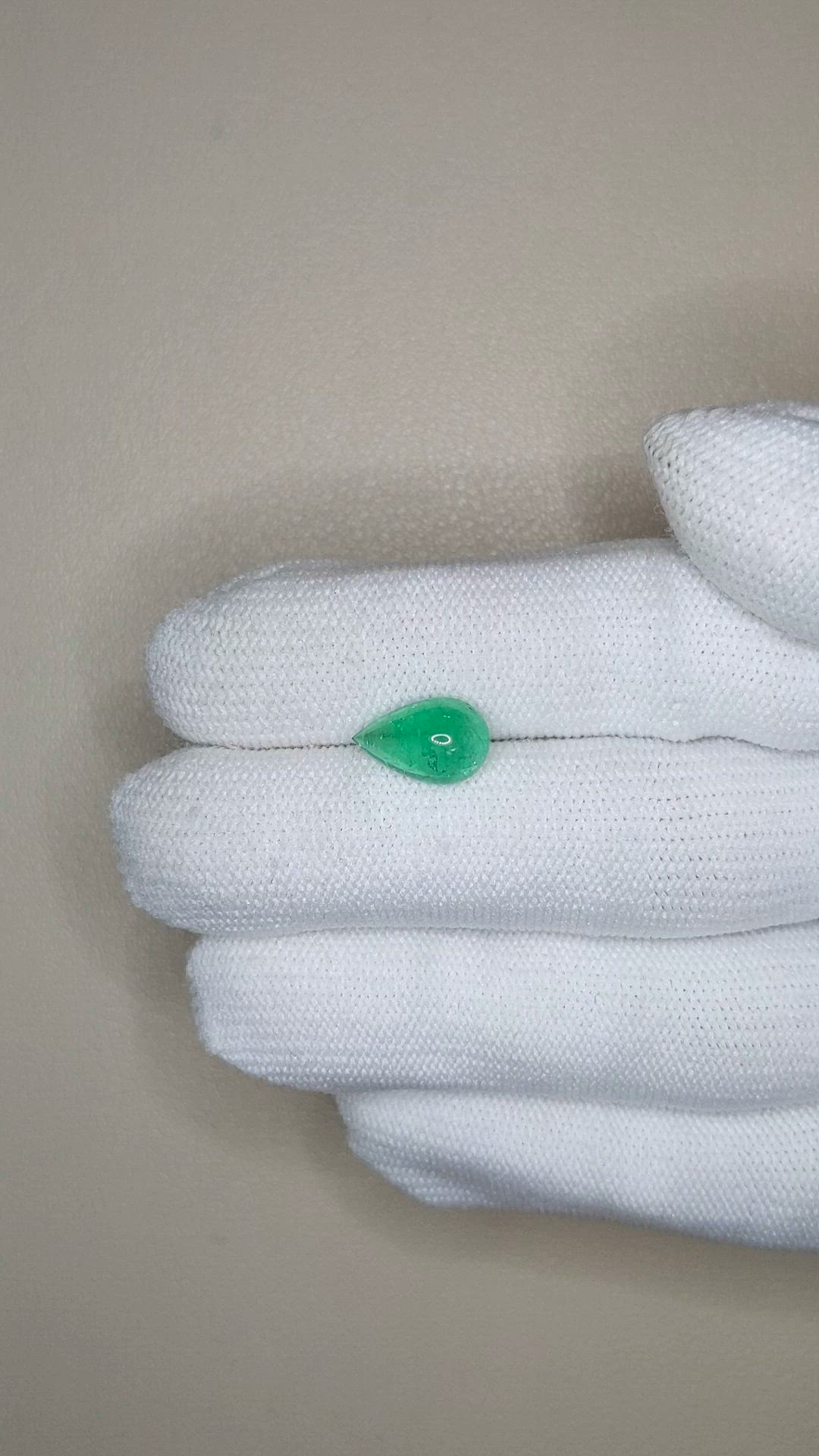 2.40 Ct. Cabochon Emerald from Colombia Size Video