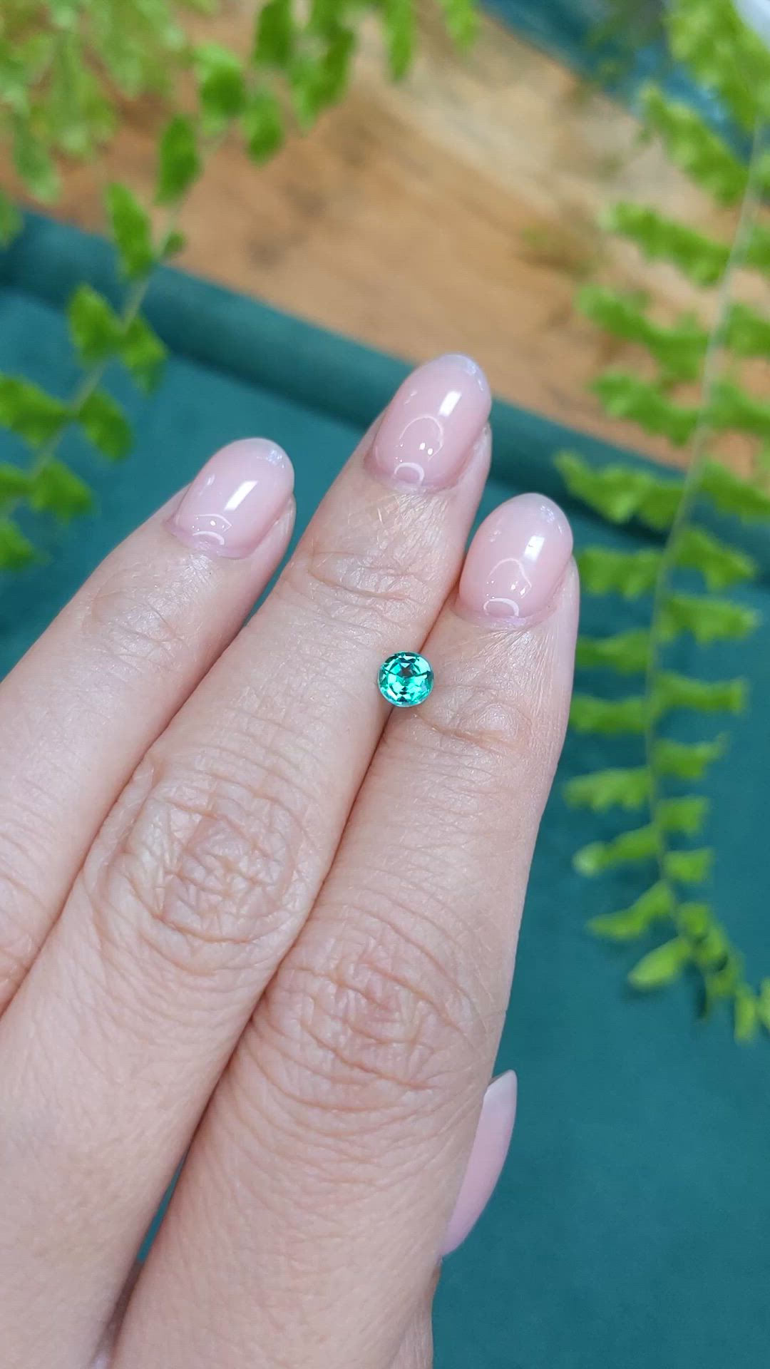 0.33 Ct. Emerald from Zambia Size Video