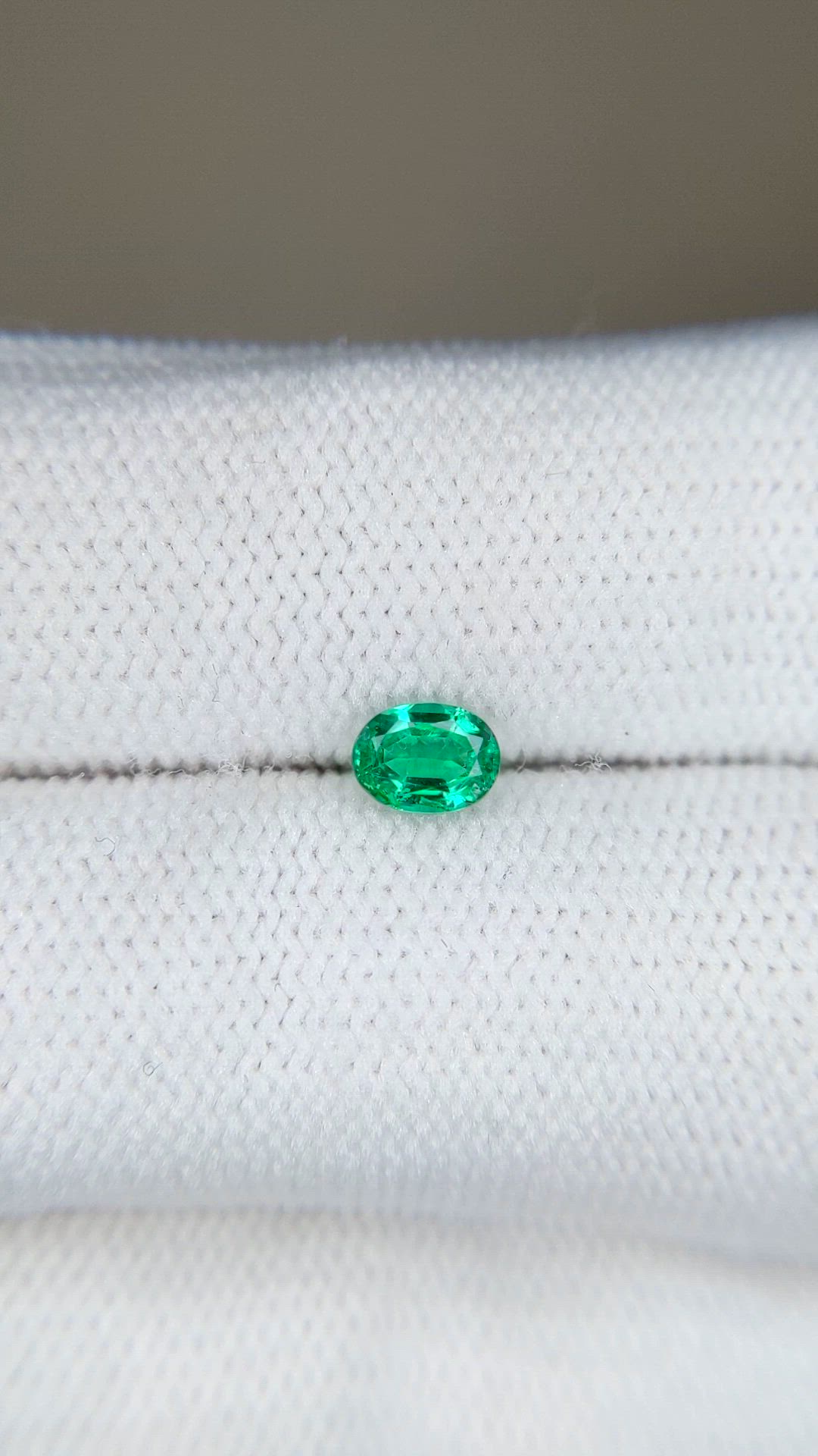 0.33 Ct. Emerald from Zambia Size Video