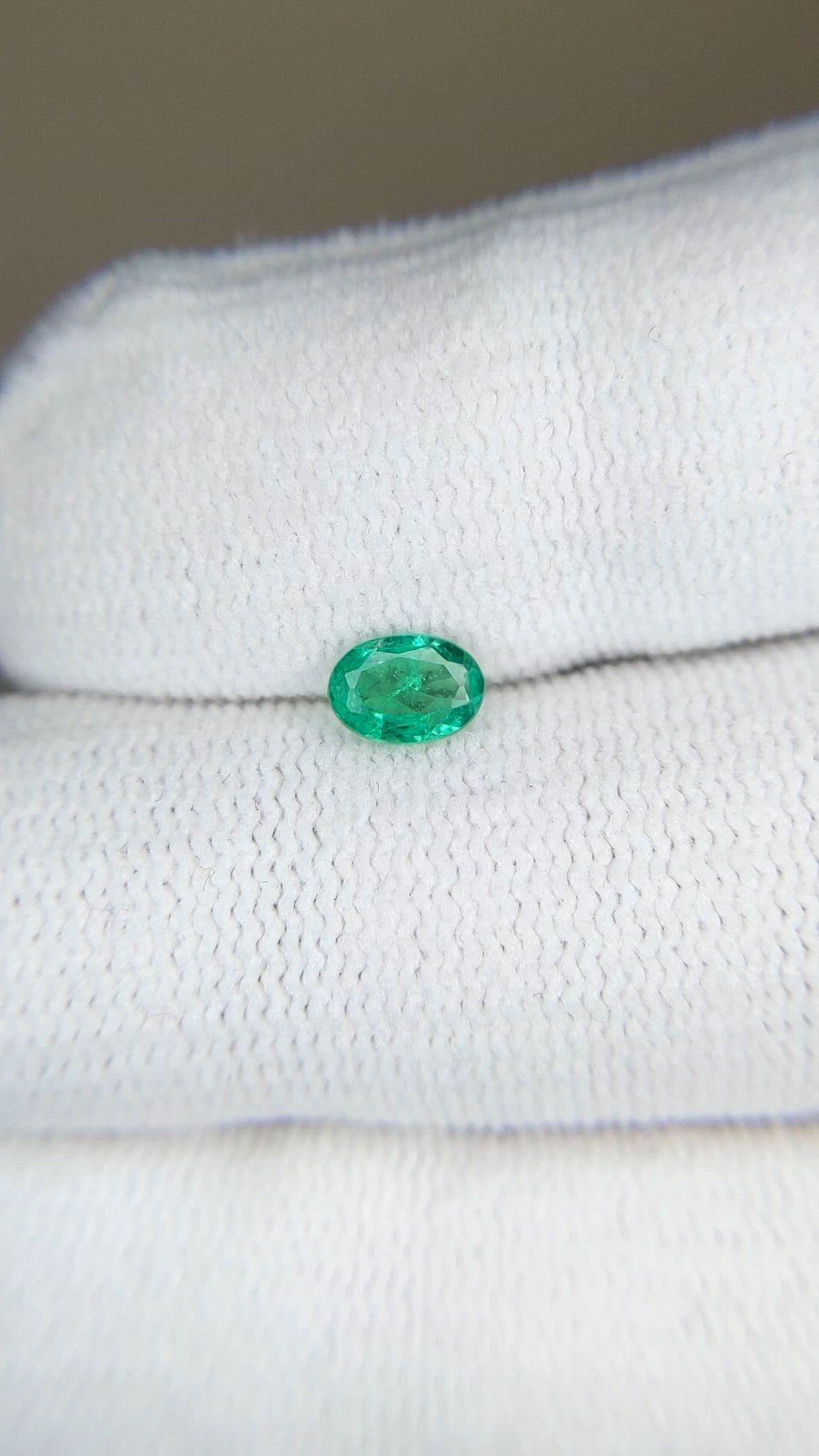 0.34 Ct. Emerald from Zambia Size Video