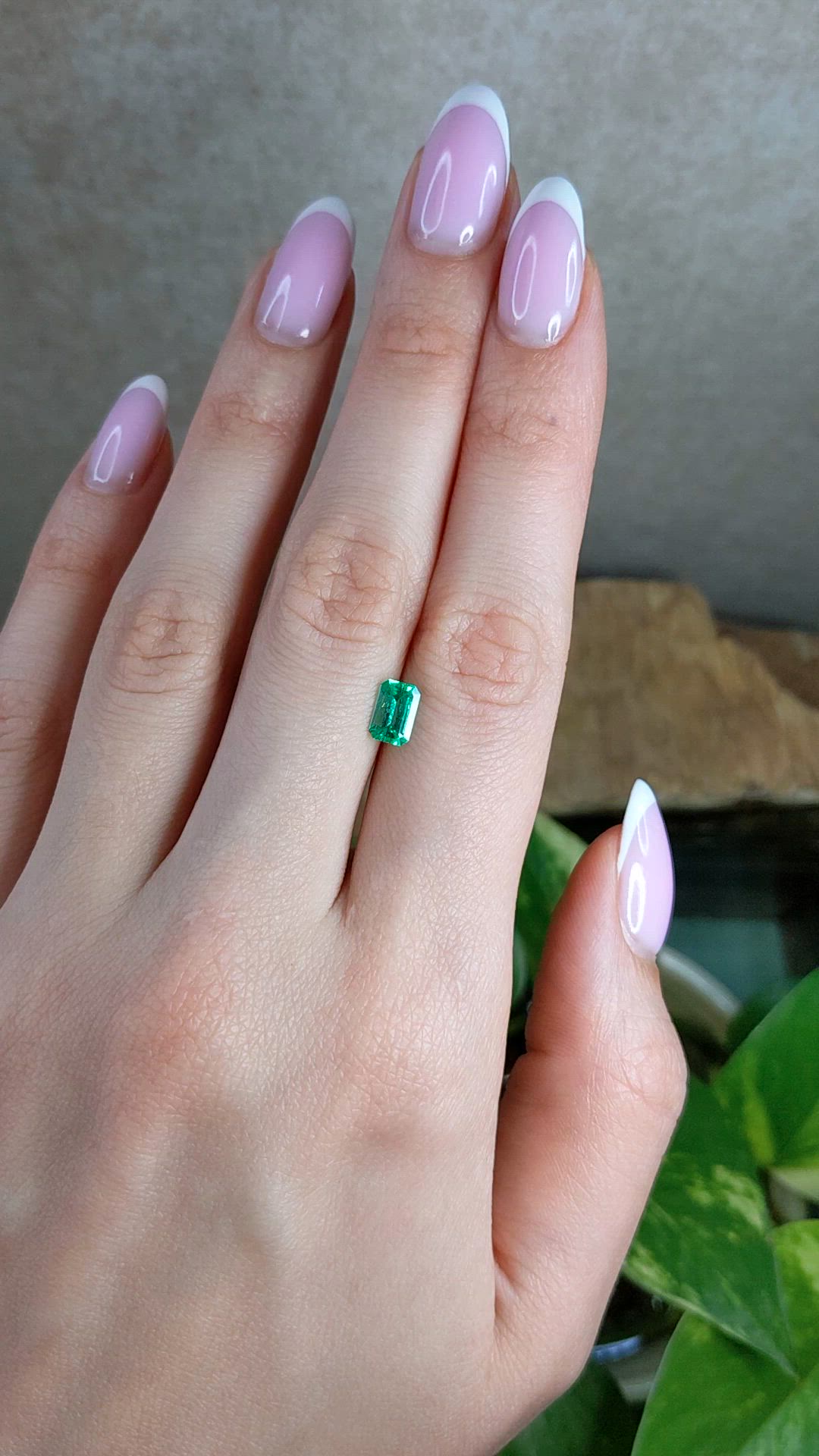 0.78 Ct. Emerald from Colombia Size Video