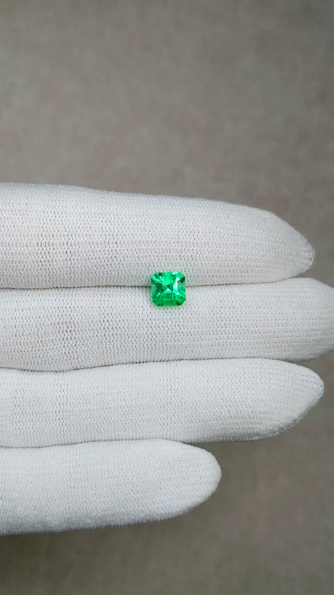 1.18 Ct. Emerald from Colombia Size Video