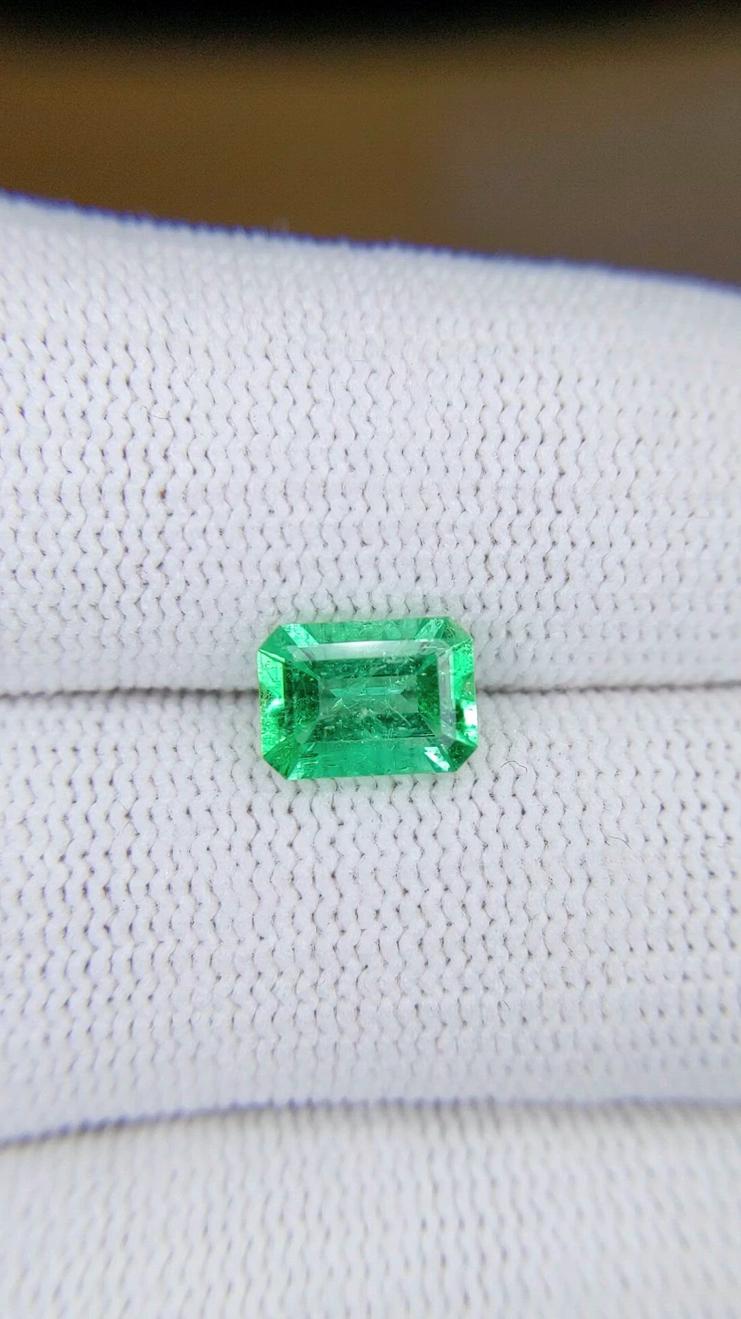 1.34 Ct. Emerald from Colombia Size Video